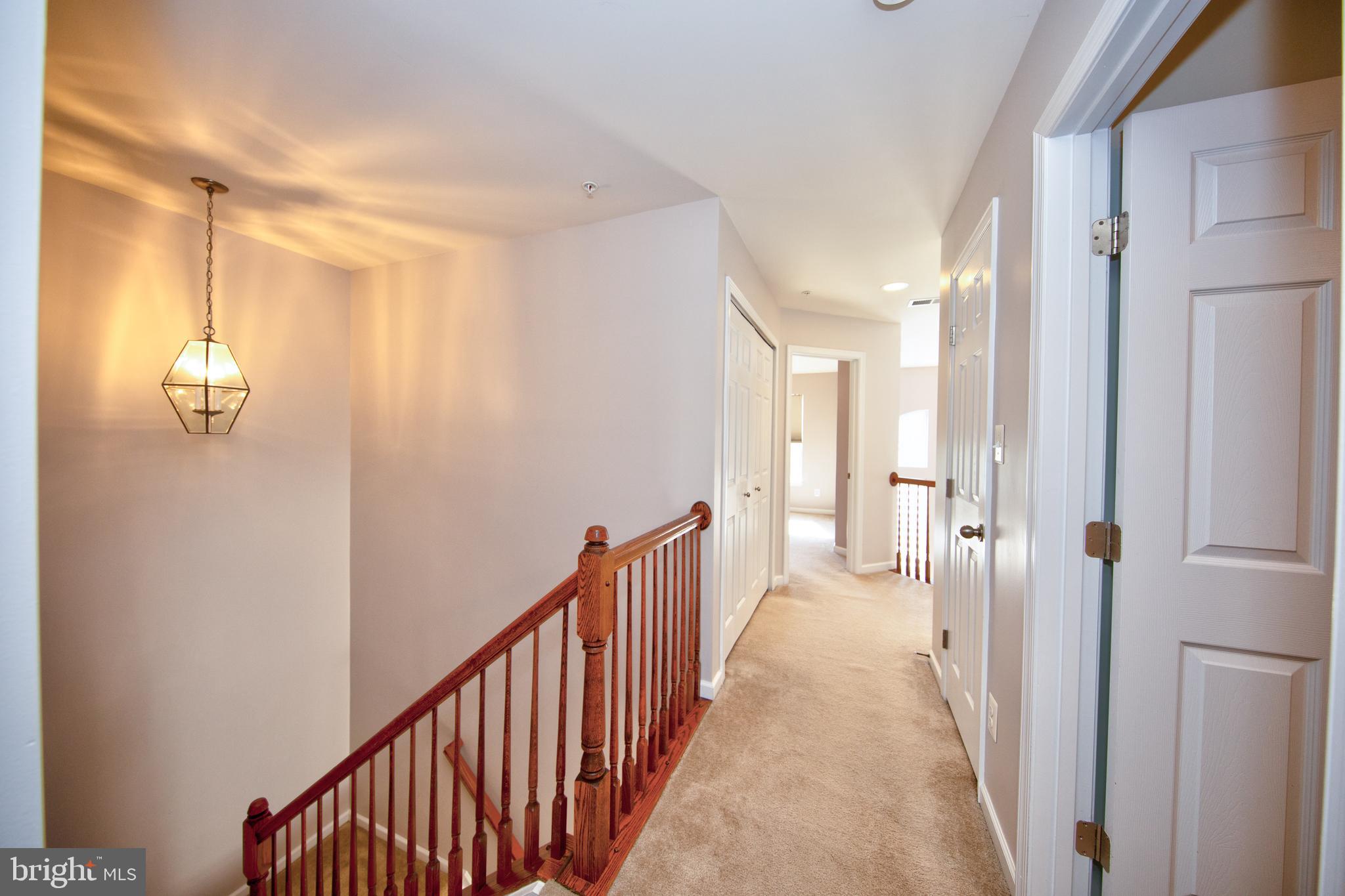 HOLLY WOODS - Residential