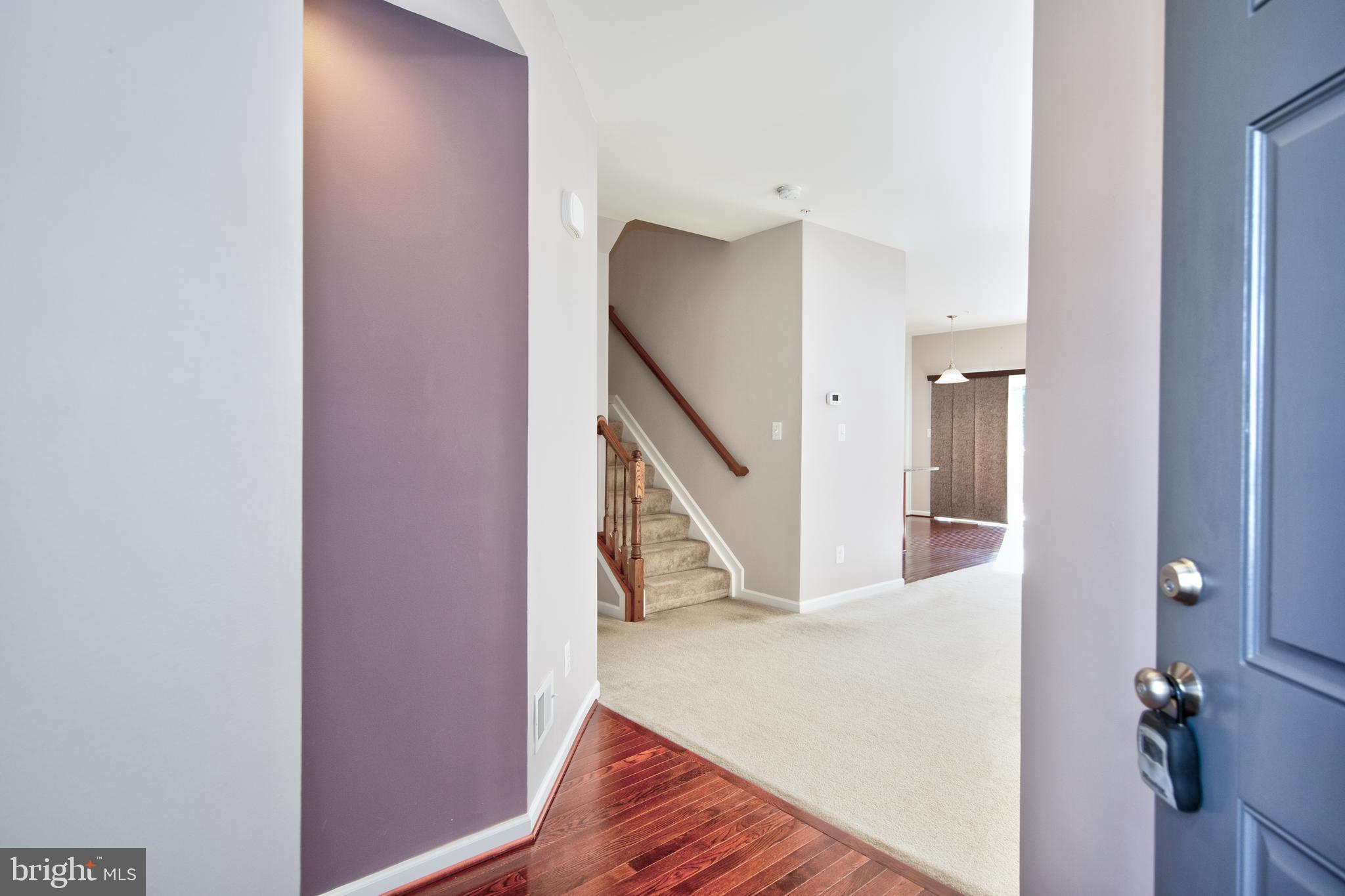 HOLLY WOODS - Residential