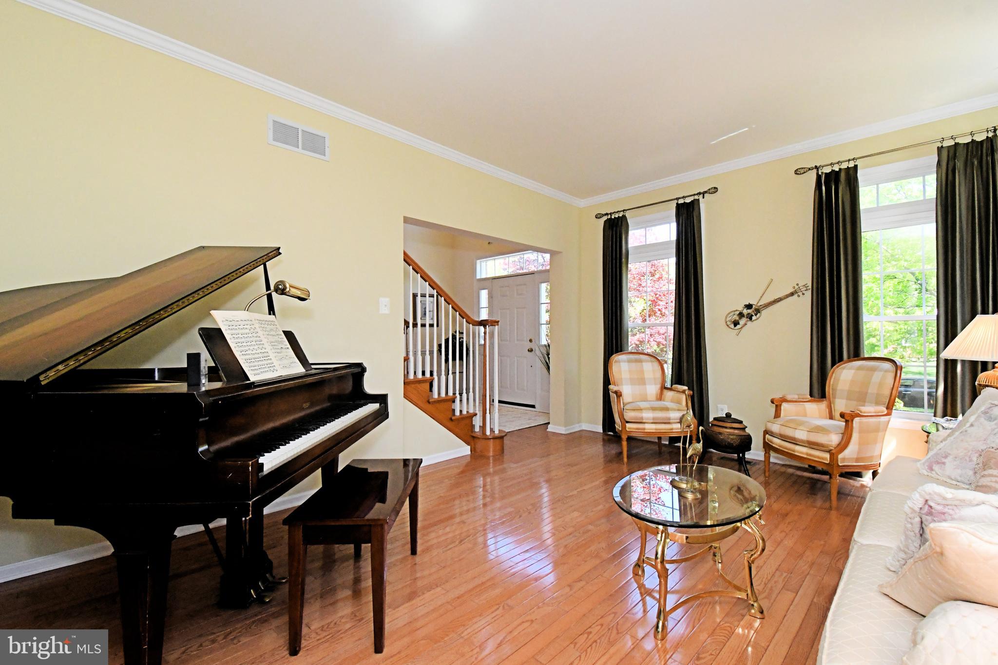 NORTHAMPTON CROSSG - Residential