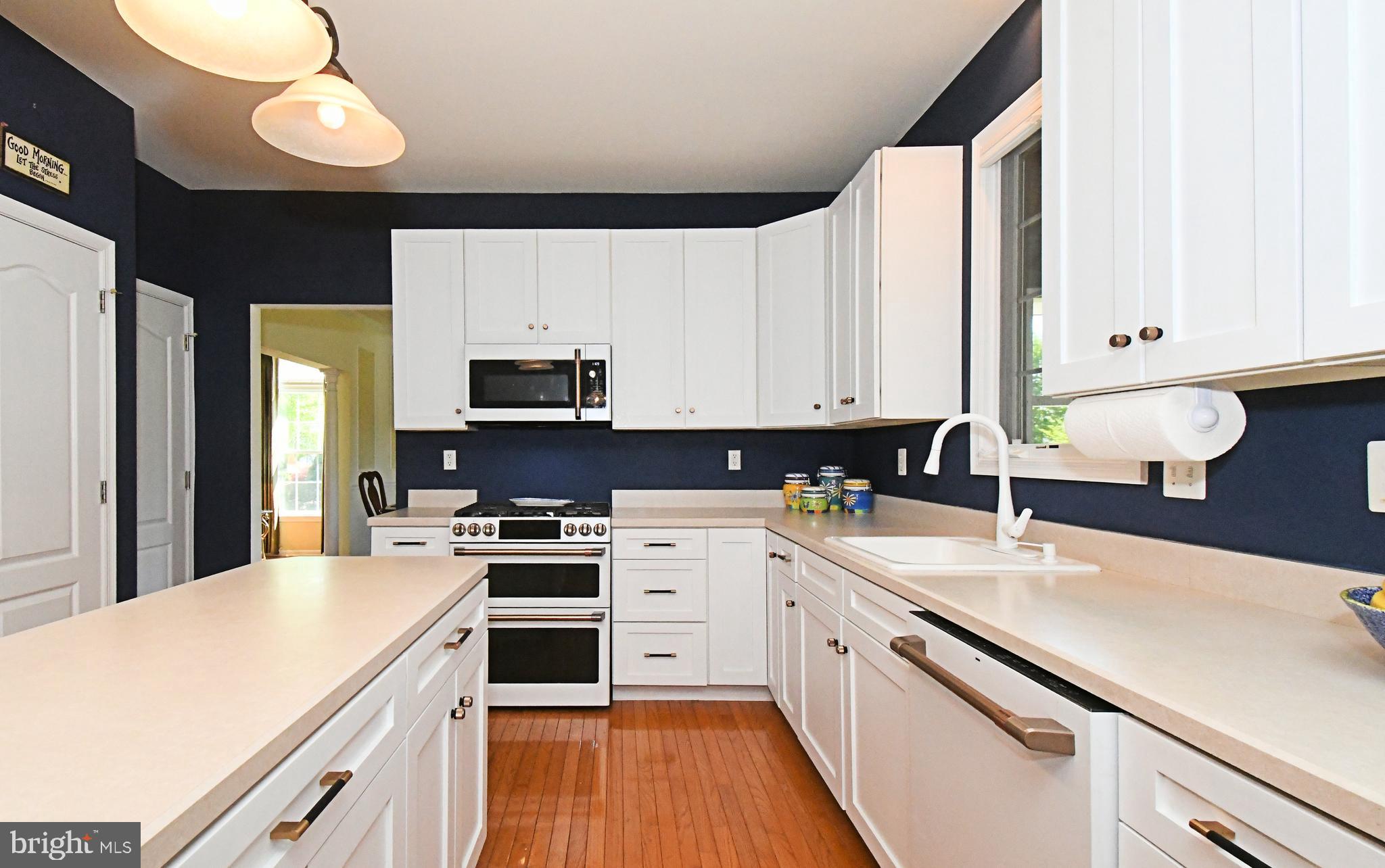NORTHAMPTON CROSSG - Residential