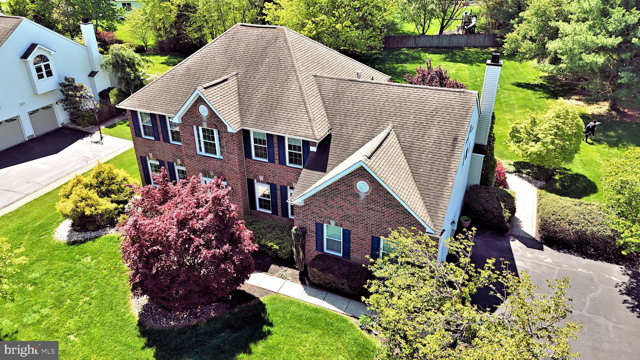 NORTHAMPTON CROSSG - Residential