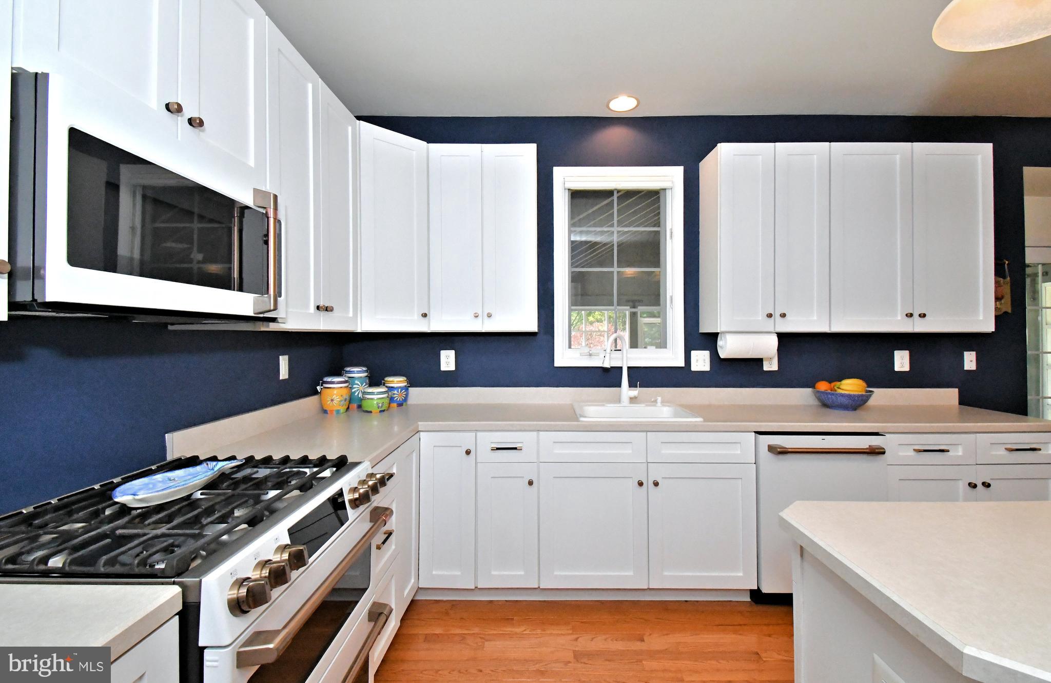 NORTHAMPTON CROSSG - Residential