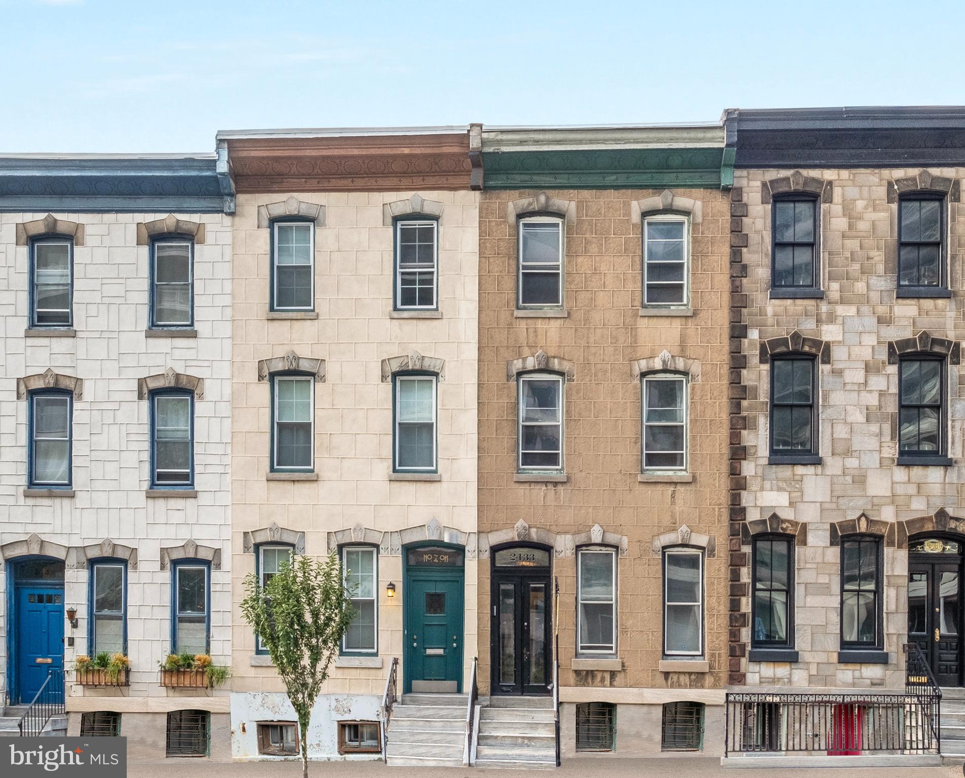 ART MUSEUM AREA - Residential Lease