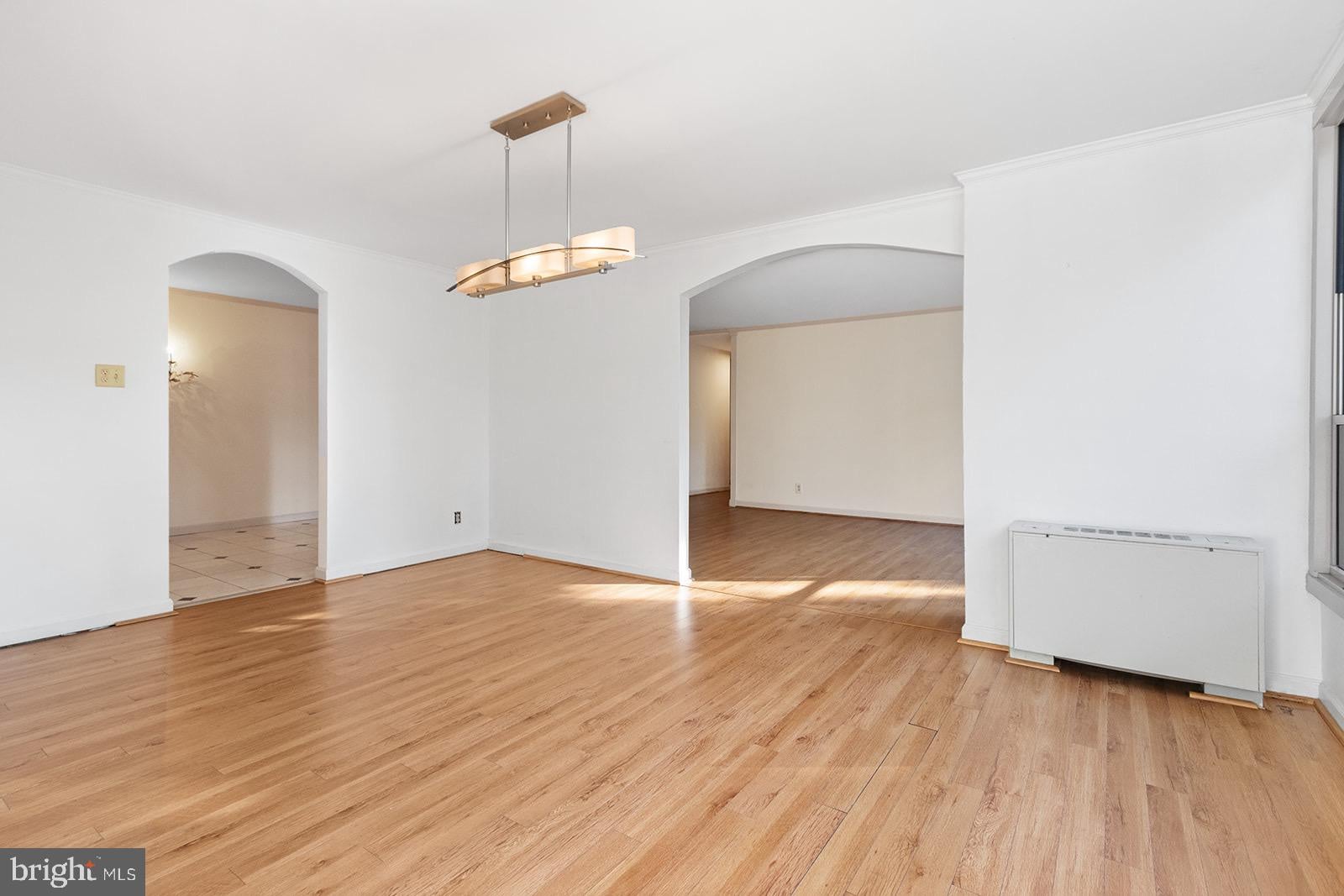 1001 CITY AVENUE EE-1024