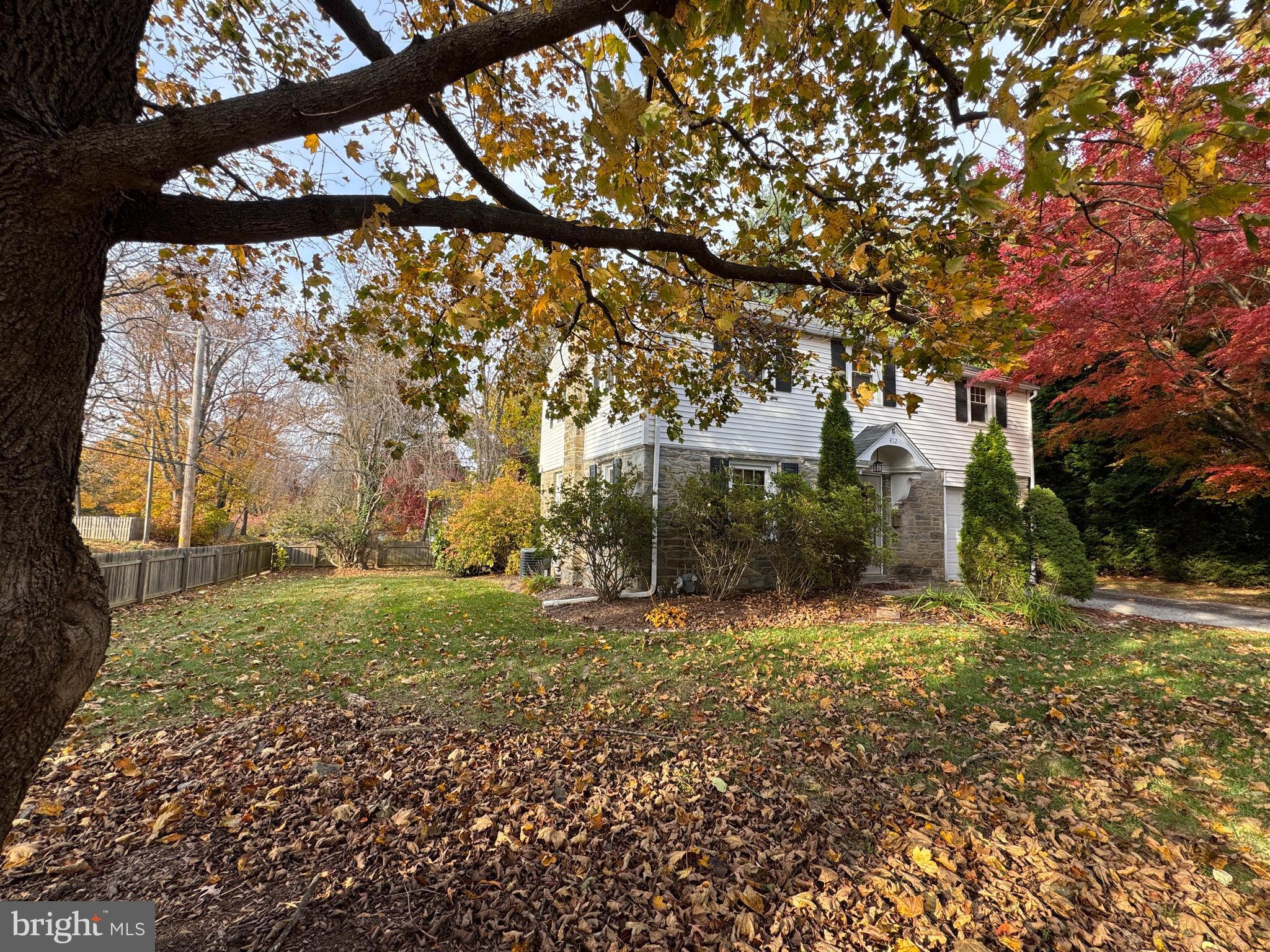 SOUTH WAYNE - Residential Lease