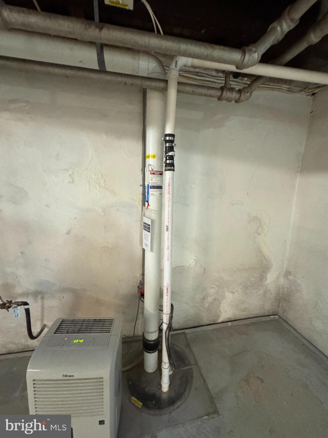 SOUTH WAYNE - Residential Lease