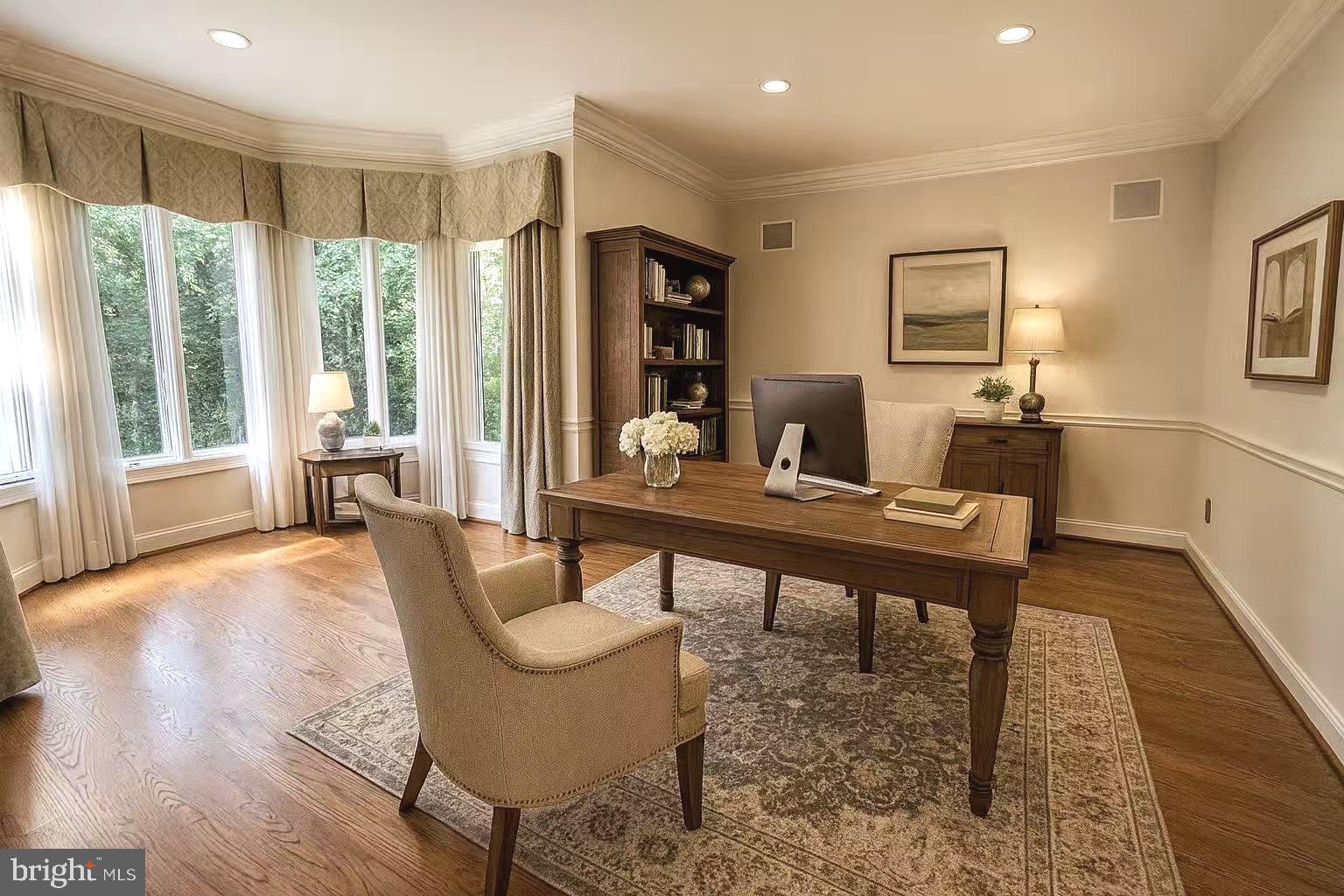 FALCONHURST - Residential