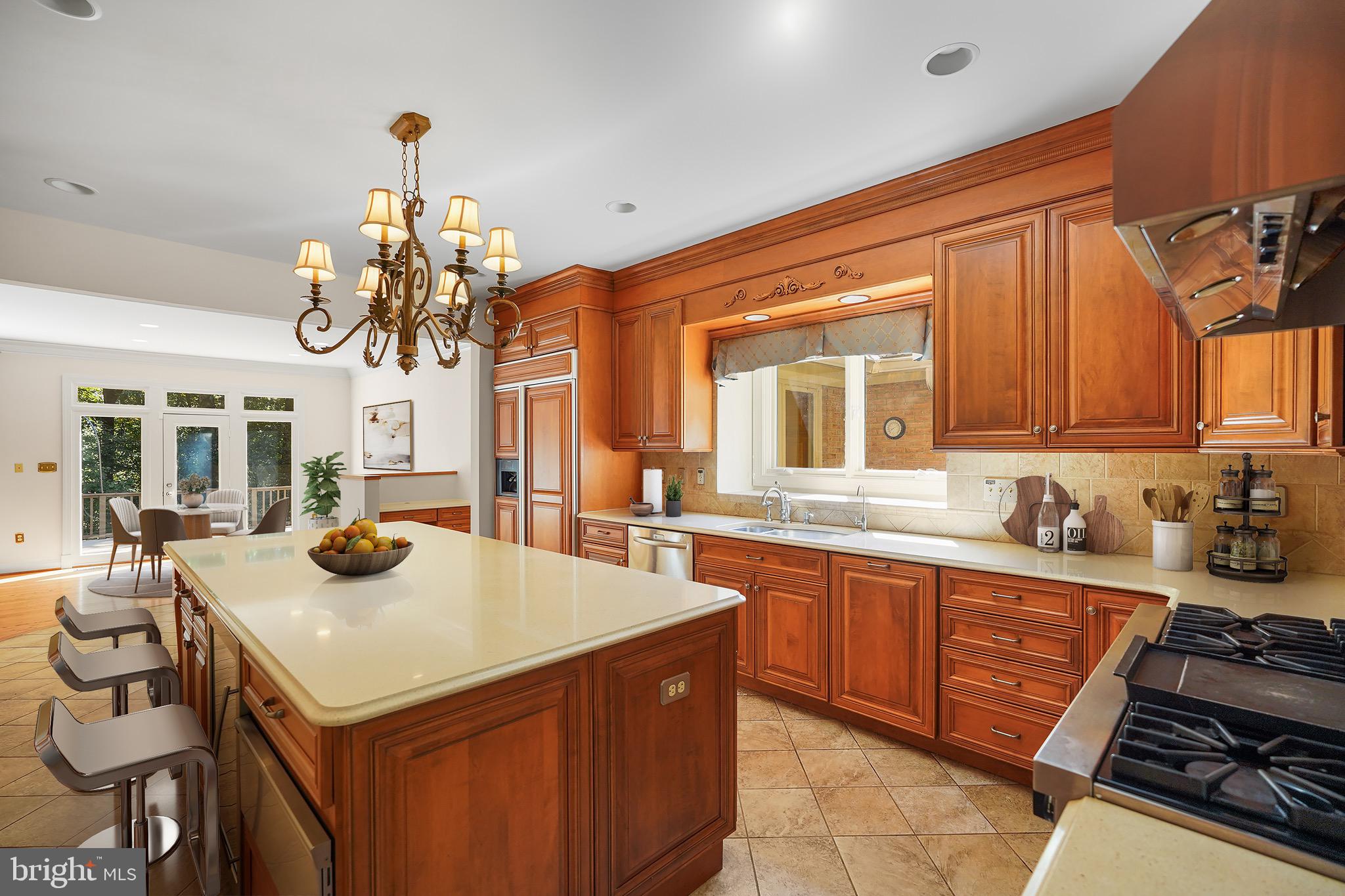 FALCONHURST - Residential