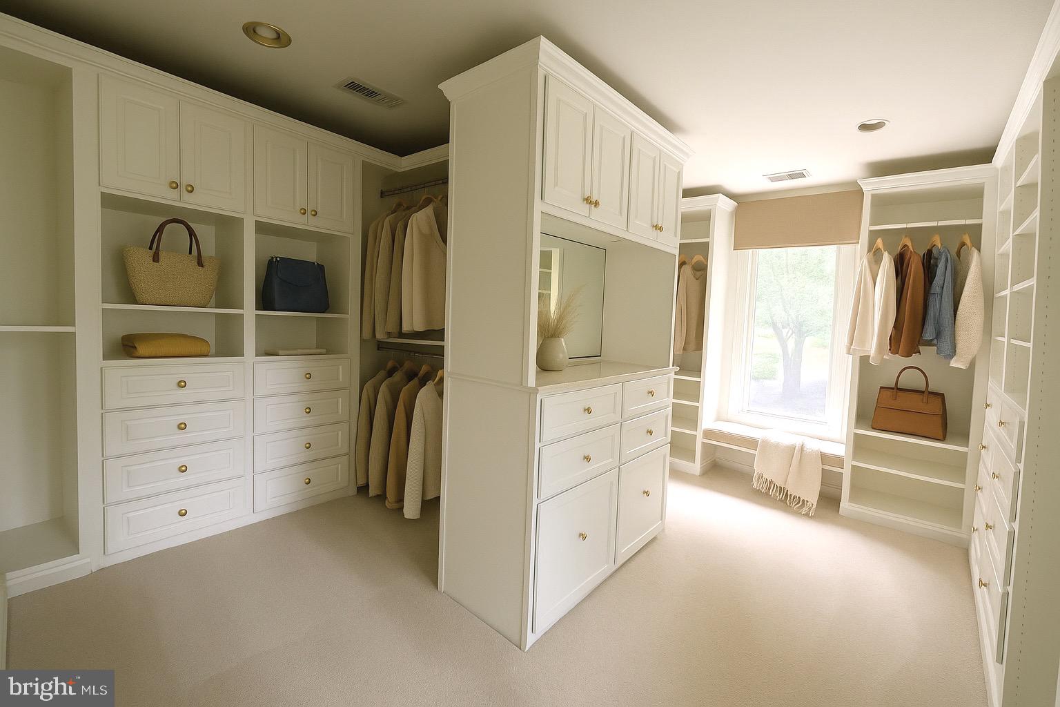 FALCONHURST - Residential