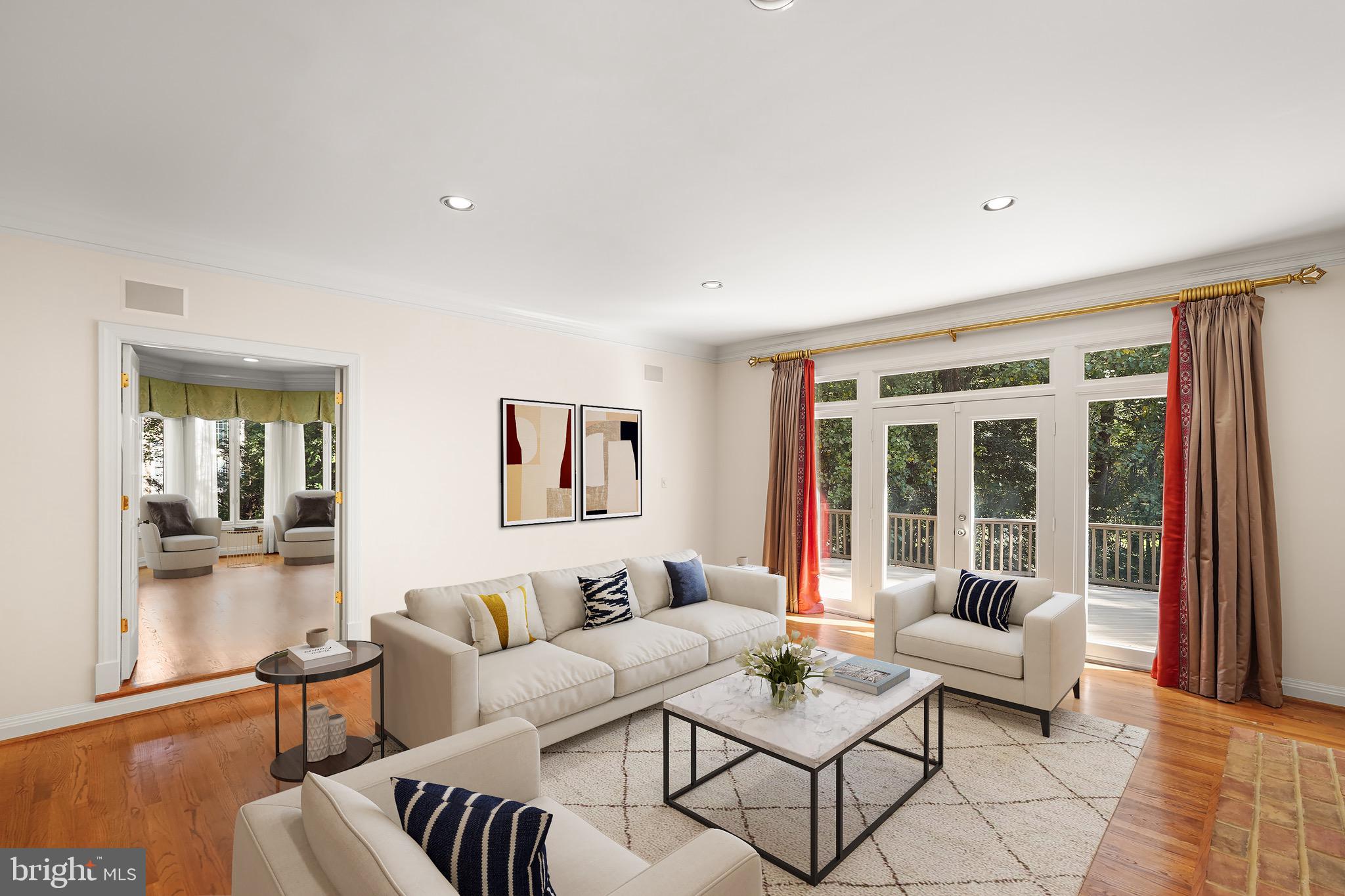 FALCONHURST - Residential