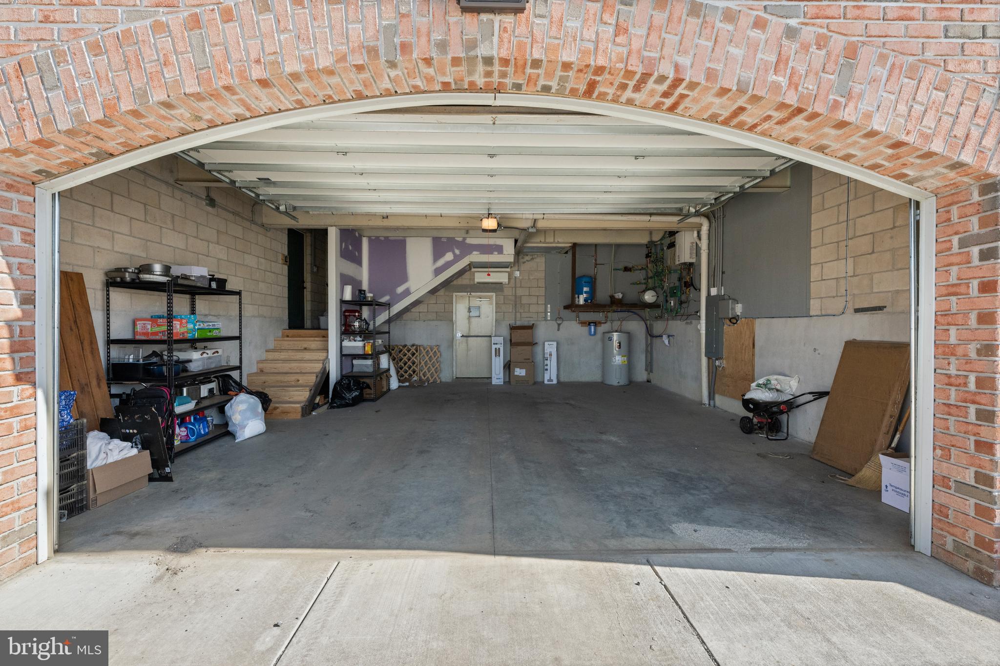 CHESHIRE HUNT - Farm