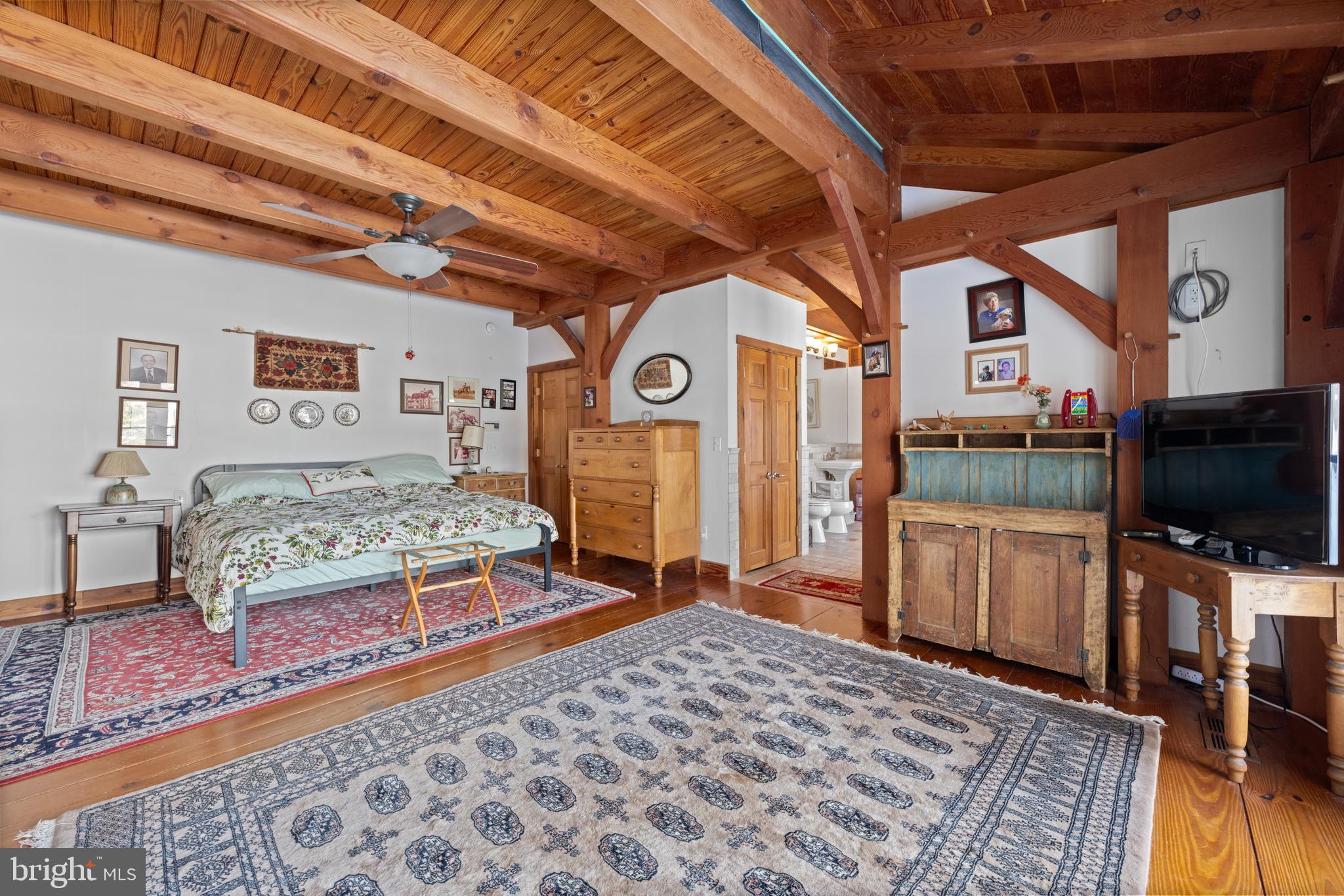 CHESHIRE HUNT - Farm