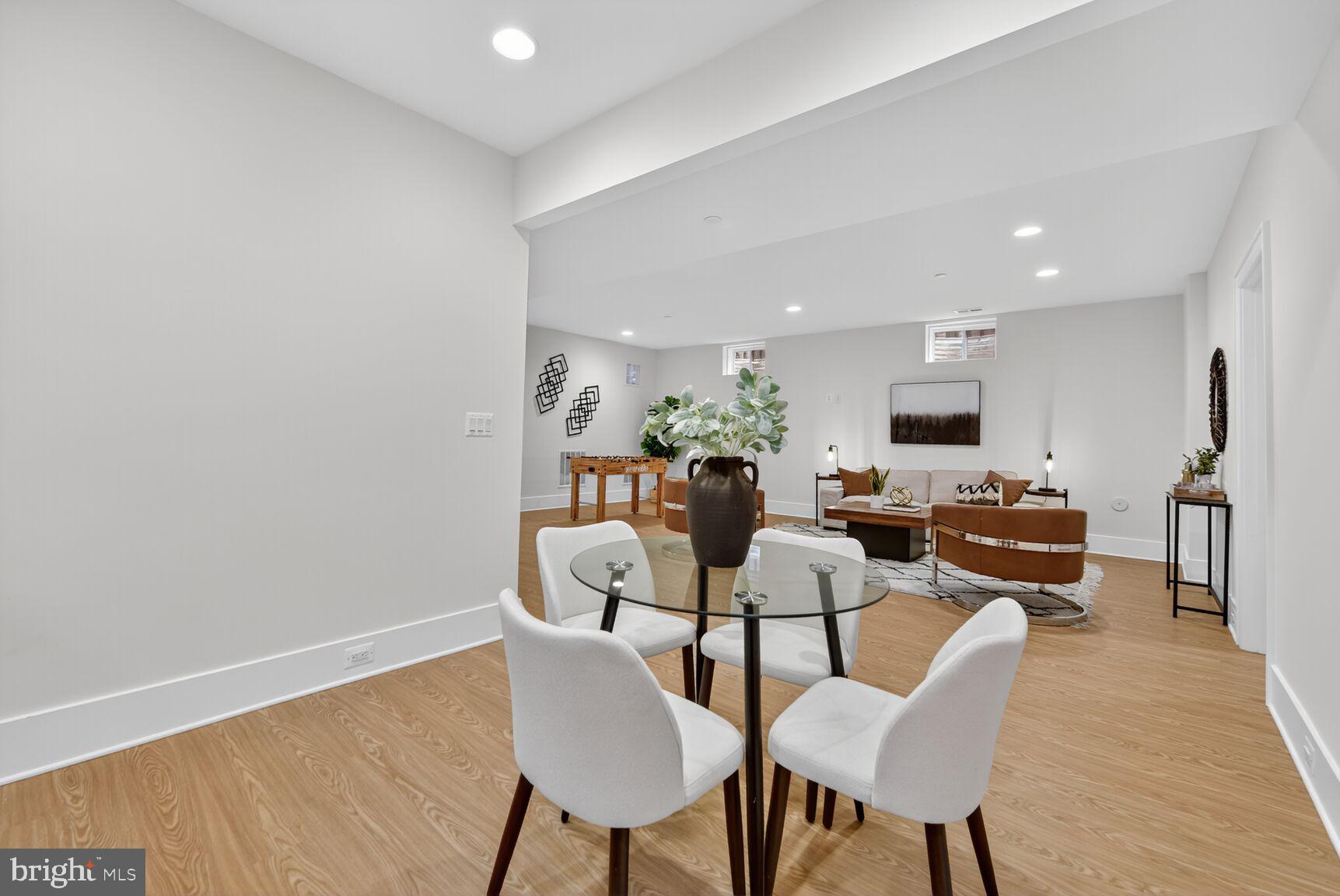 CHEVY CHASE TERRACE - Residential