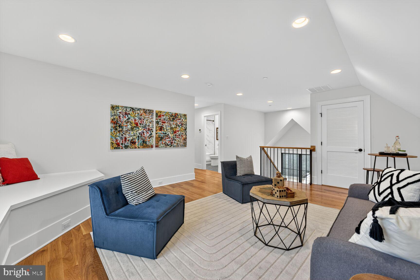 CHEVY CHASE TERRACE - Residential