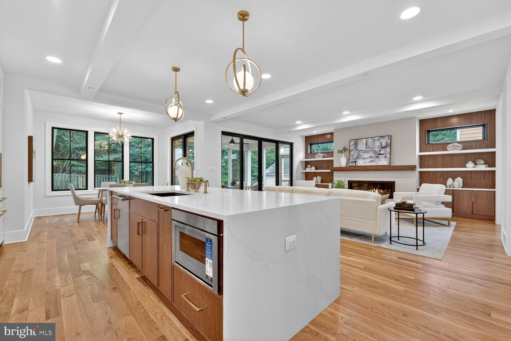 CHEVY CHASE TERRACE - Residential