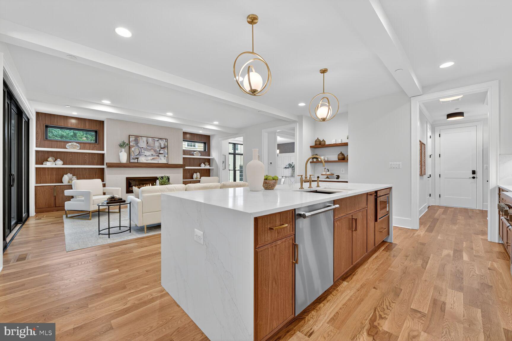 CHEVY CHASE TERRACE - Residential