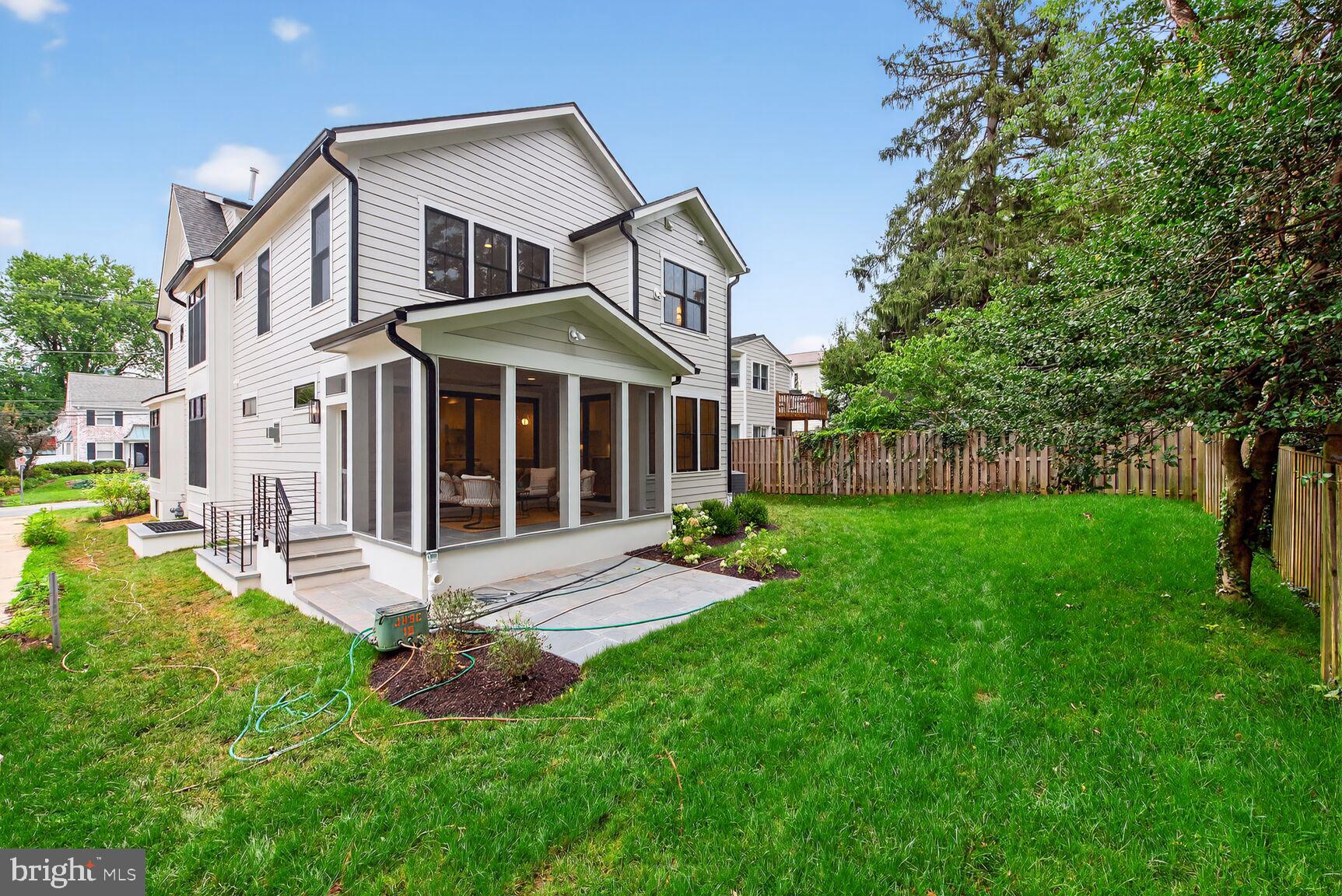 CHEVY CHASE TERRACE - Residential