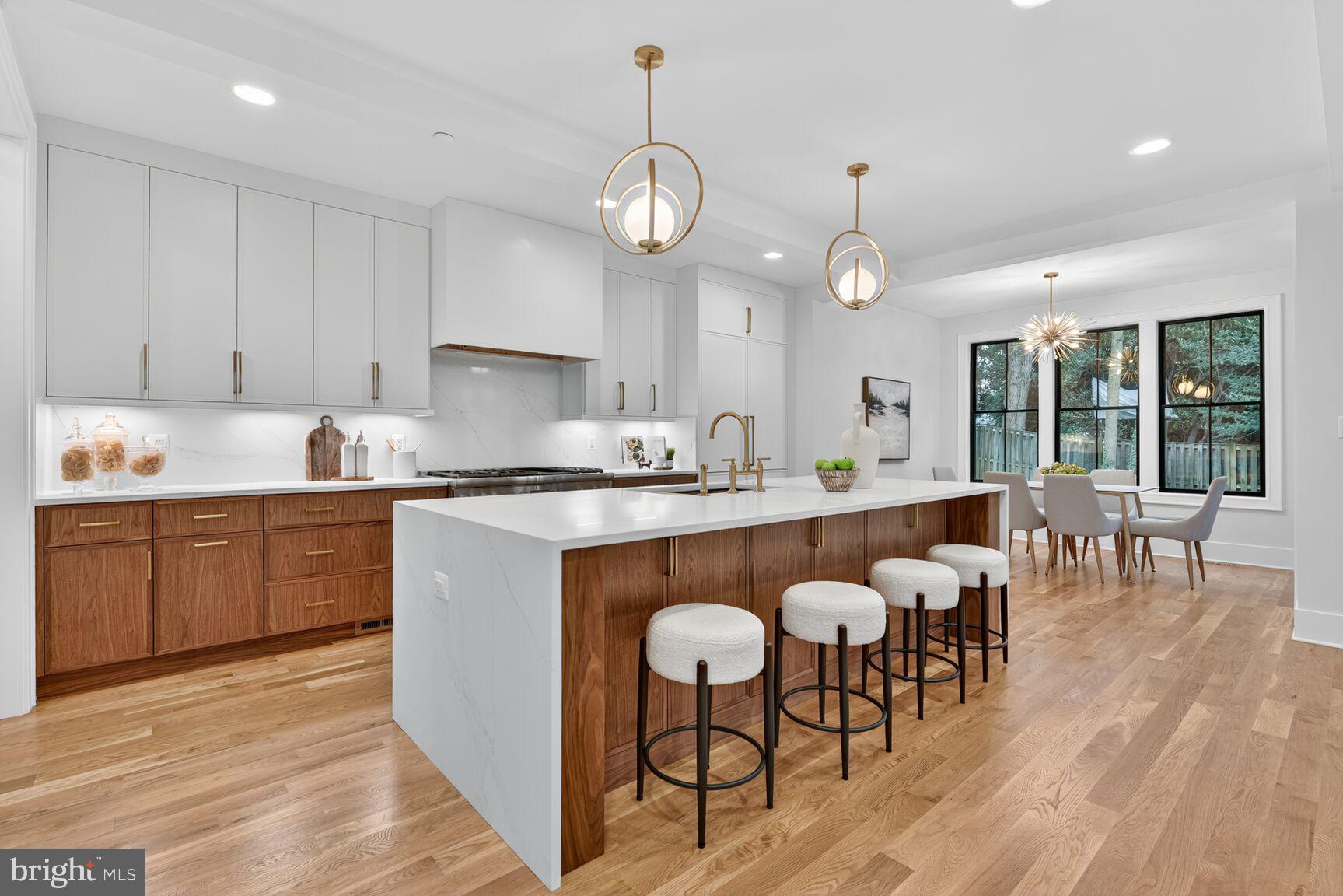 CHEVY CHASE TERRACE - Residential