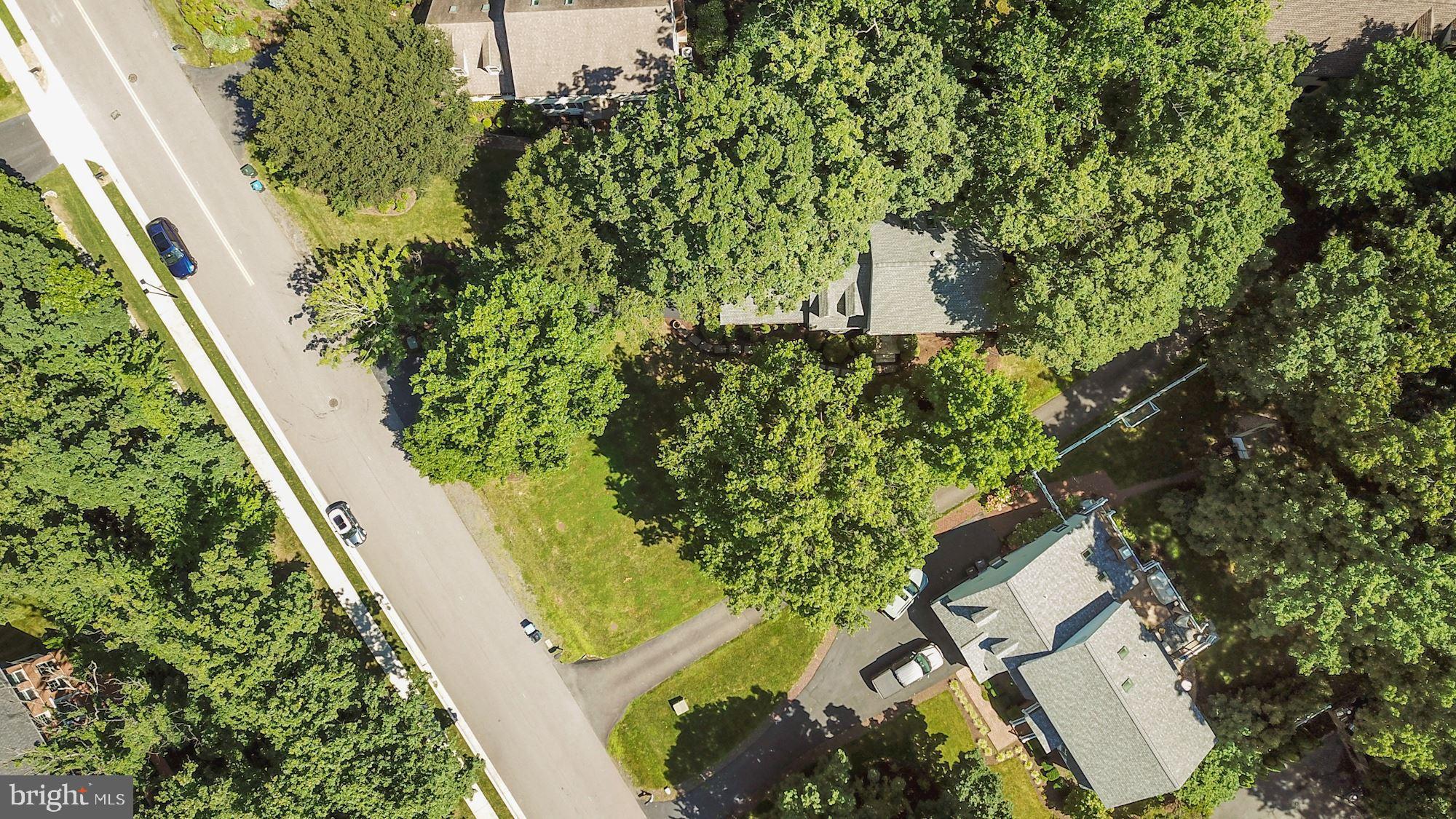 SPRING LAKE WOODS - Residential