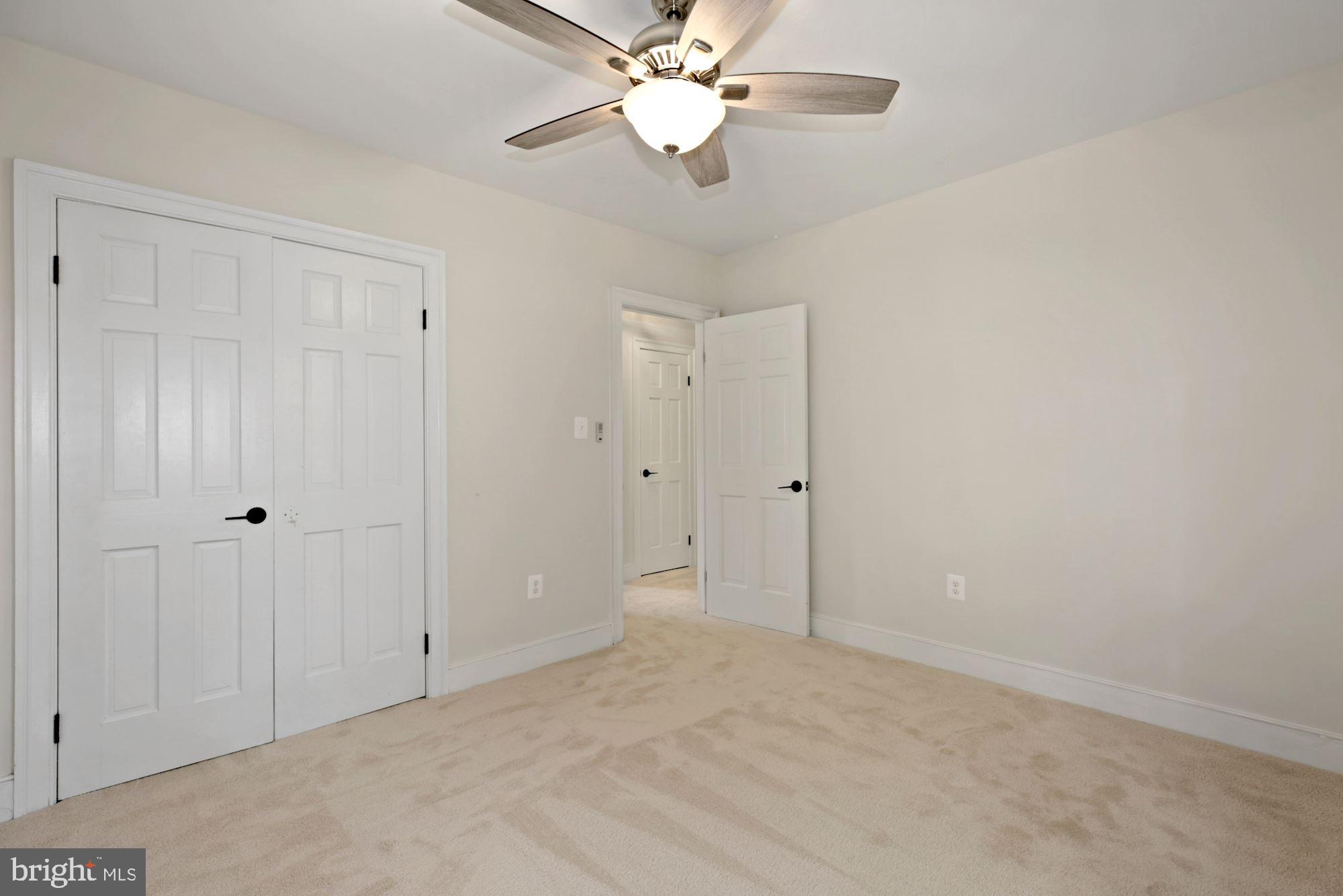 SPRING LAKE WOODS - Residential