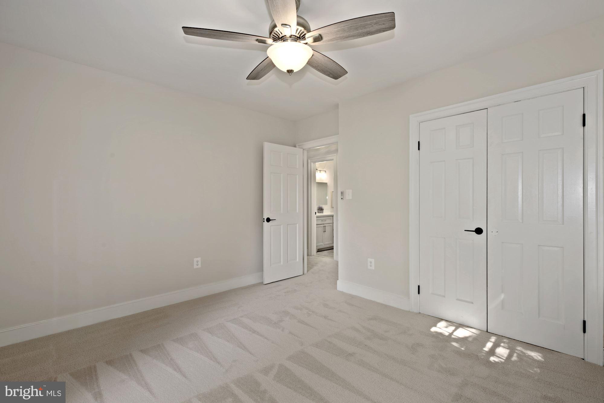 SPRING LAKE WOODS - Residential