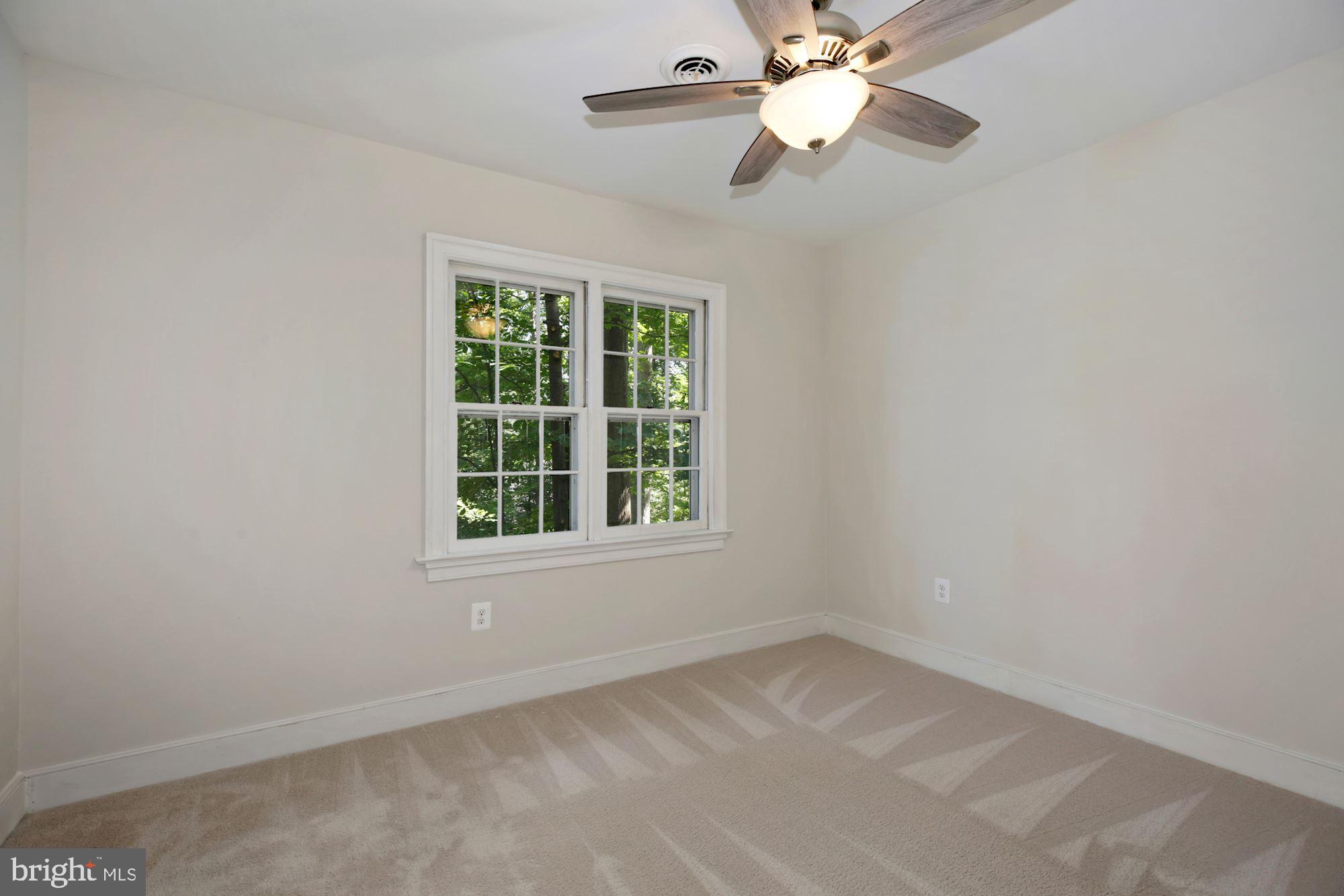 SPRING LAKE WOODS - Residential