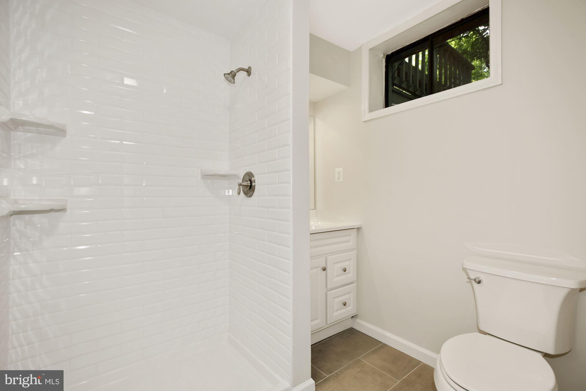 SPRING LAKE WOODS - Residential