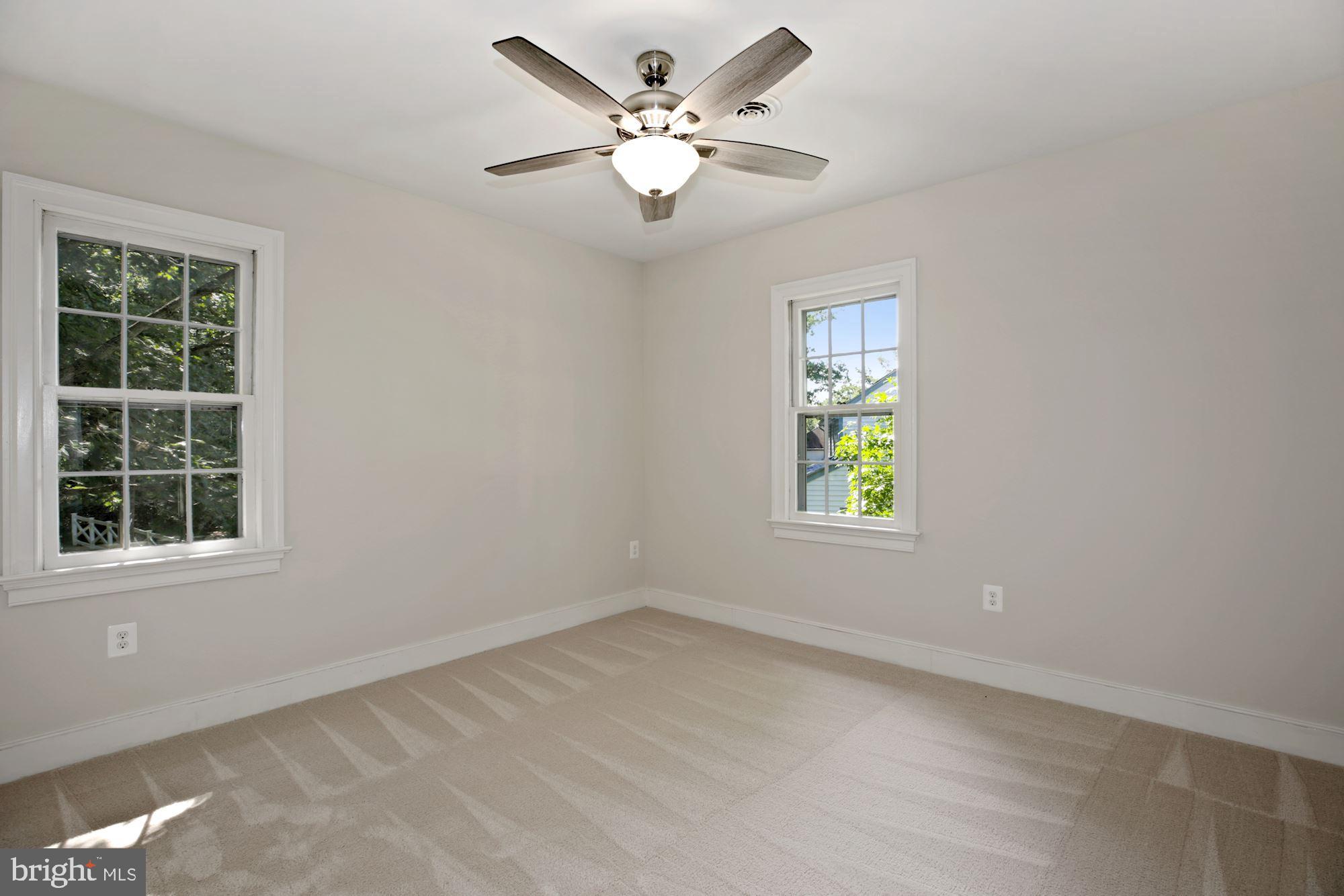 SPRING LAKE WOODS - Residential