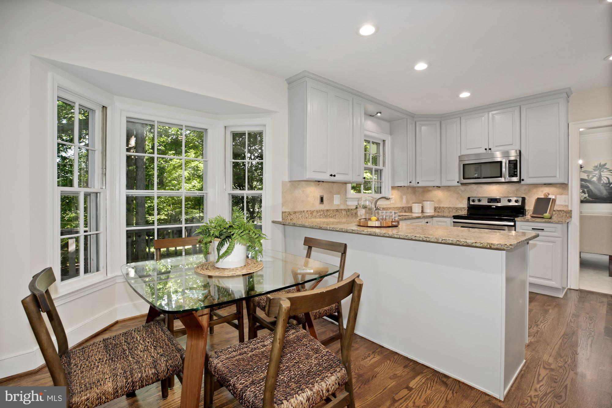 SPRING LAKE WOODS - Residential