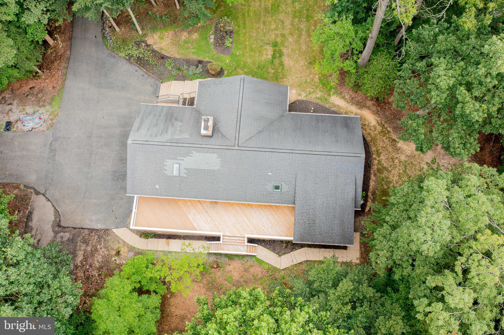 10664 DEACON ROAD