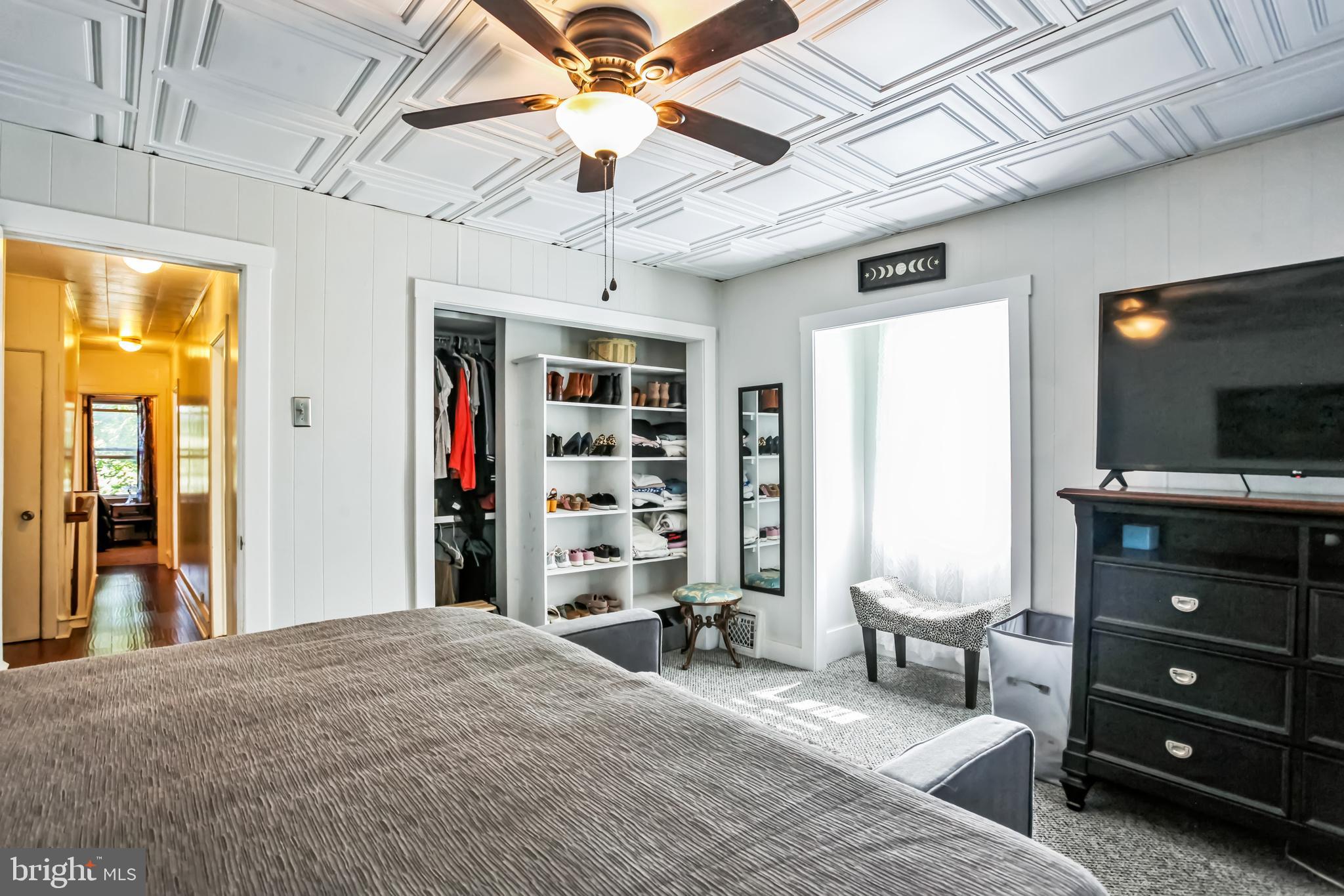 CHELTENHAM VIL - Residential