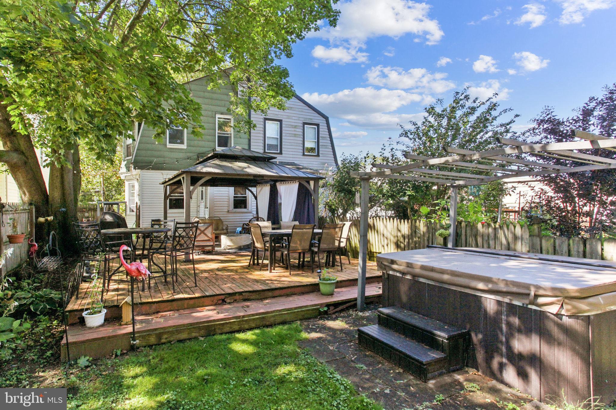 CHELTENHAM VIL - Residential