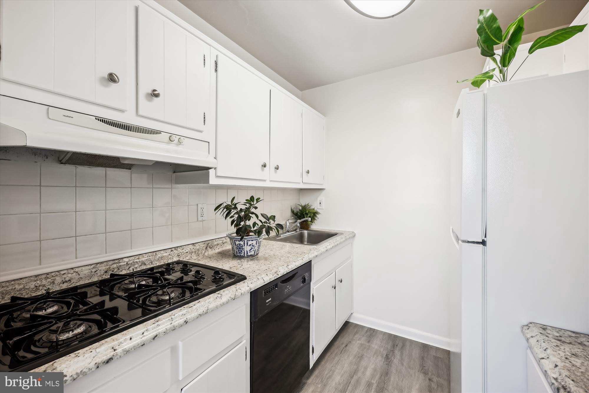 GROSVENOR PARK - Residential