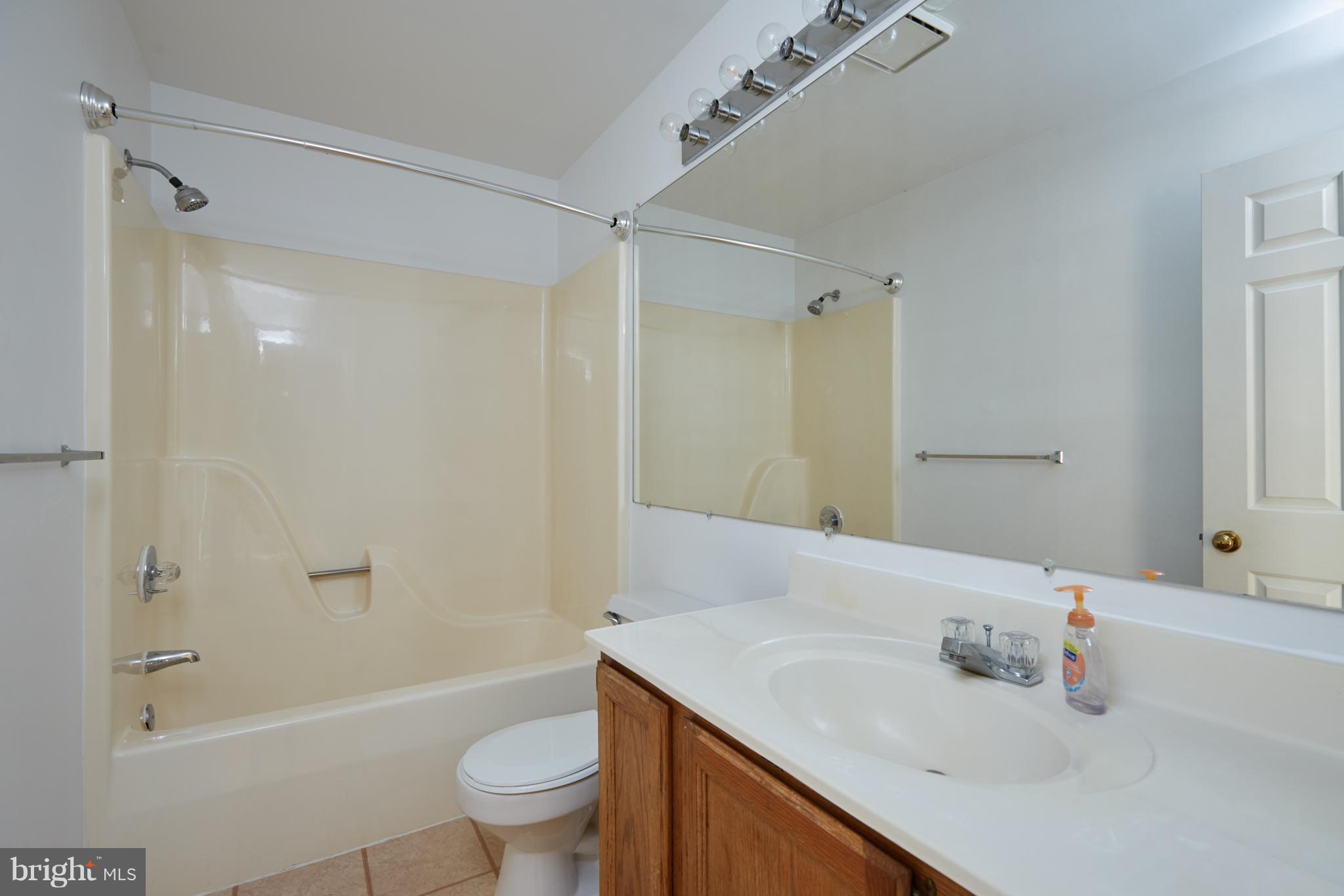 HARPERS CHOICE - Residential Lease