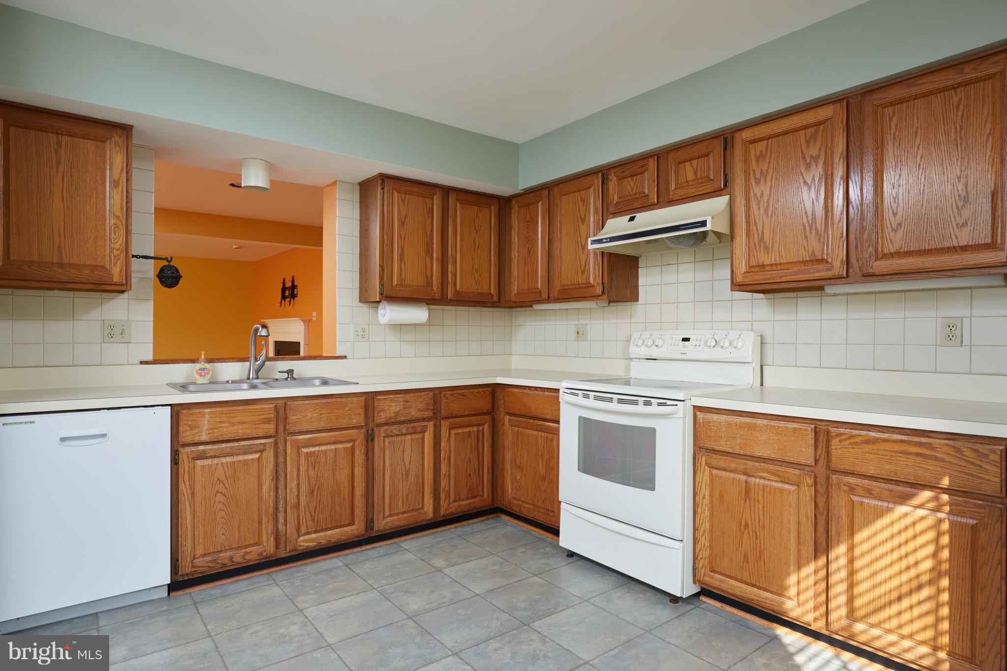 HARPERS CHOICE - Residential Lease