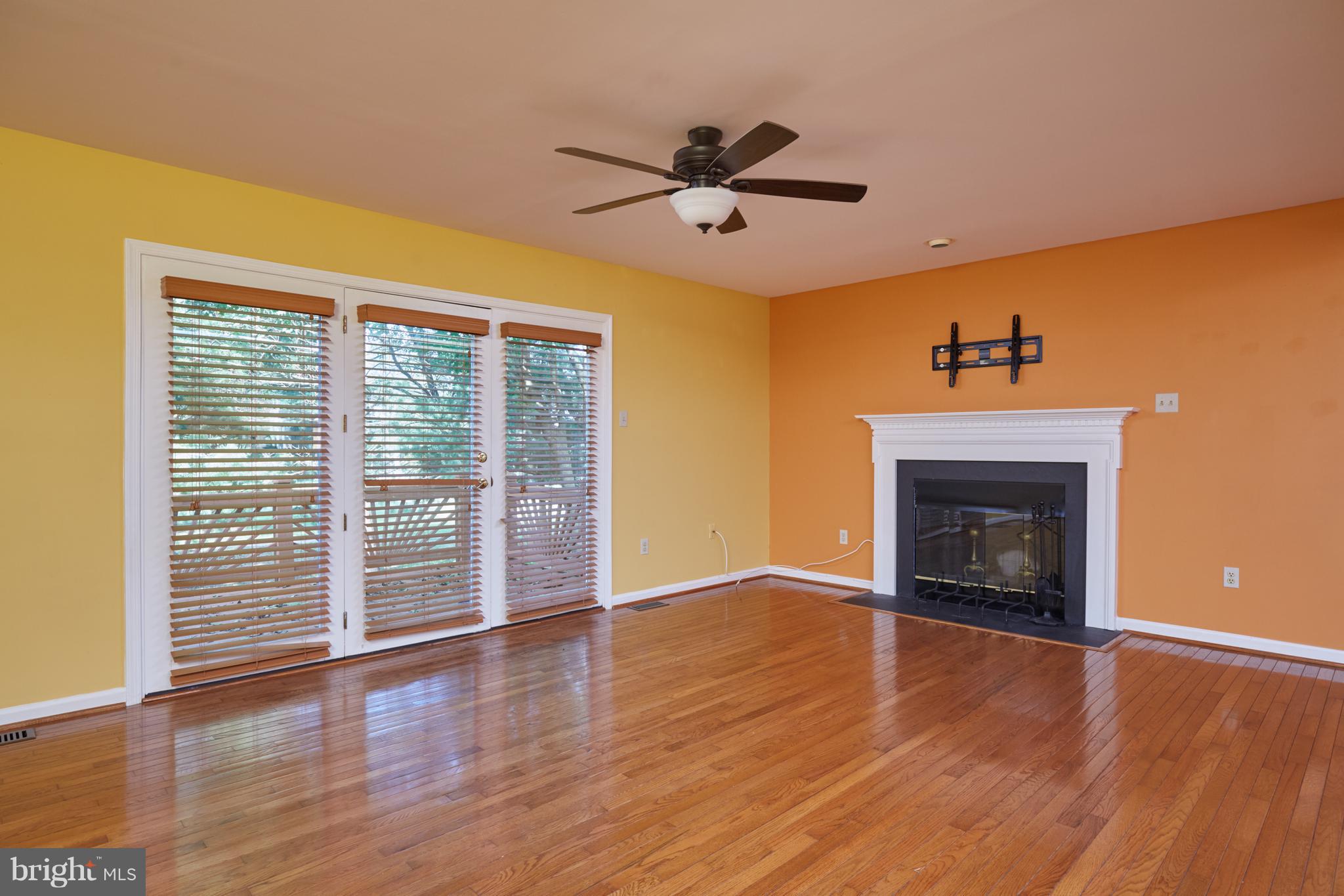 HARPERS CHOICE - Residential Lease