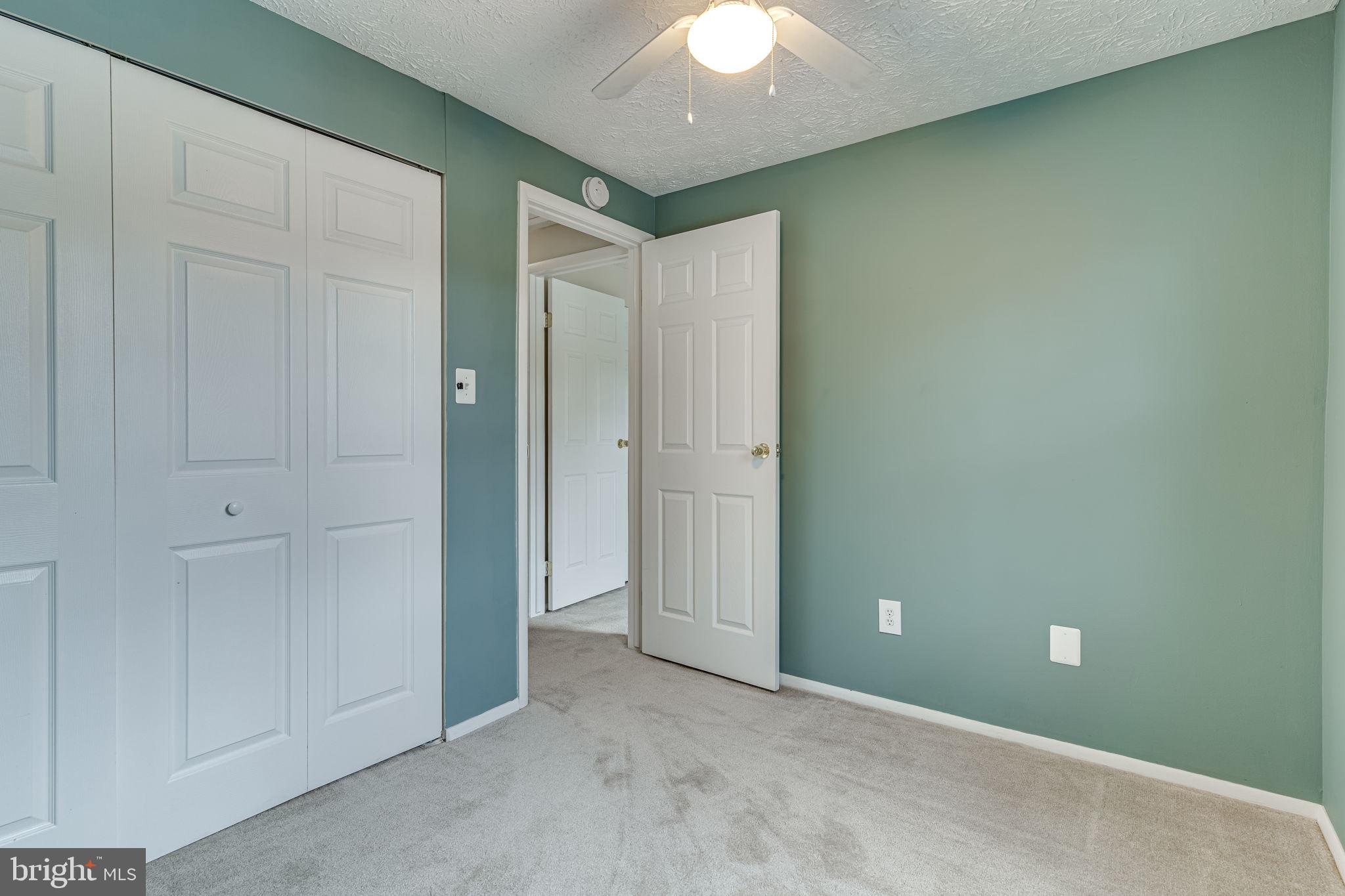 COURTS OF TYSONS - Residential