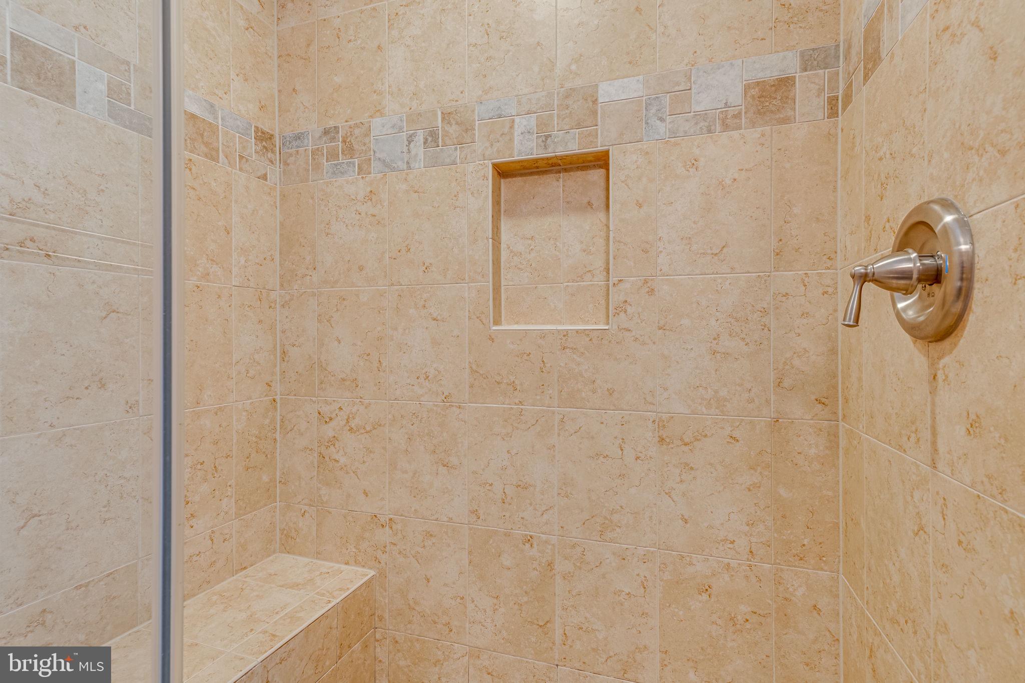 COURTS OF TYSONS - Residential