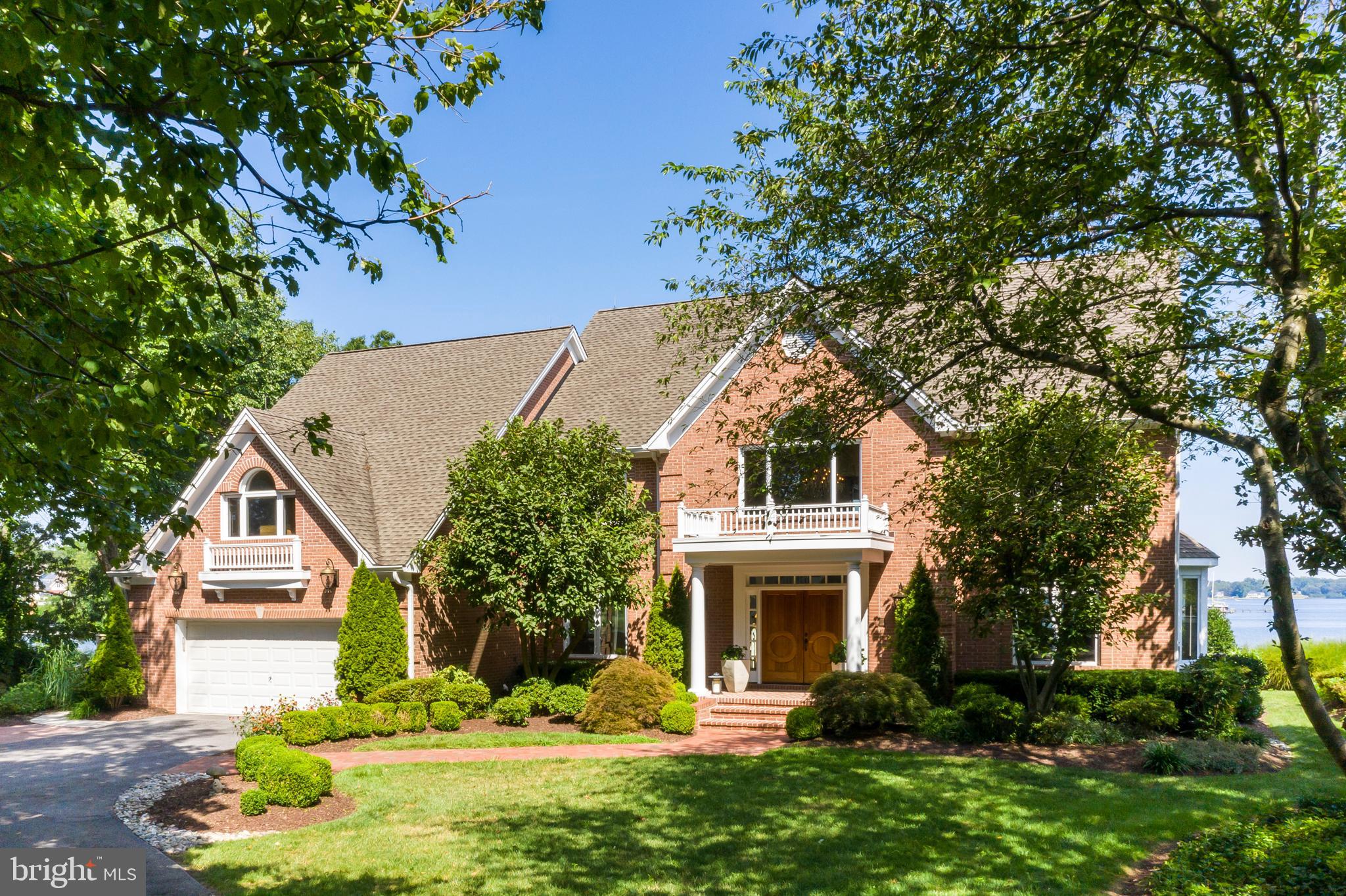 ULMSTEAD POINT - Residential