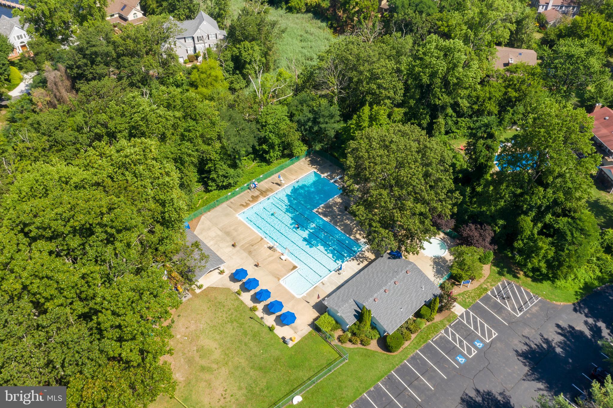 ULMSTEAD POINT - Residential