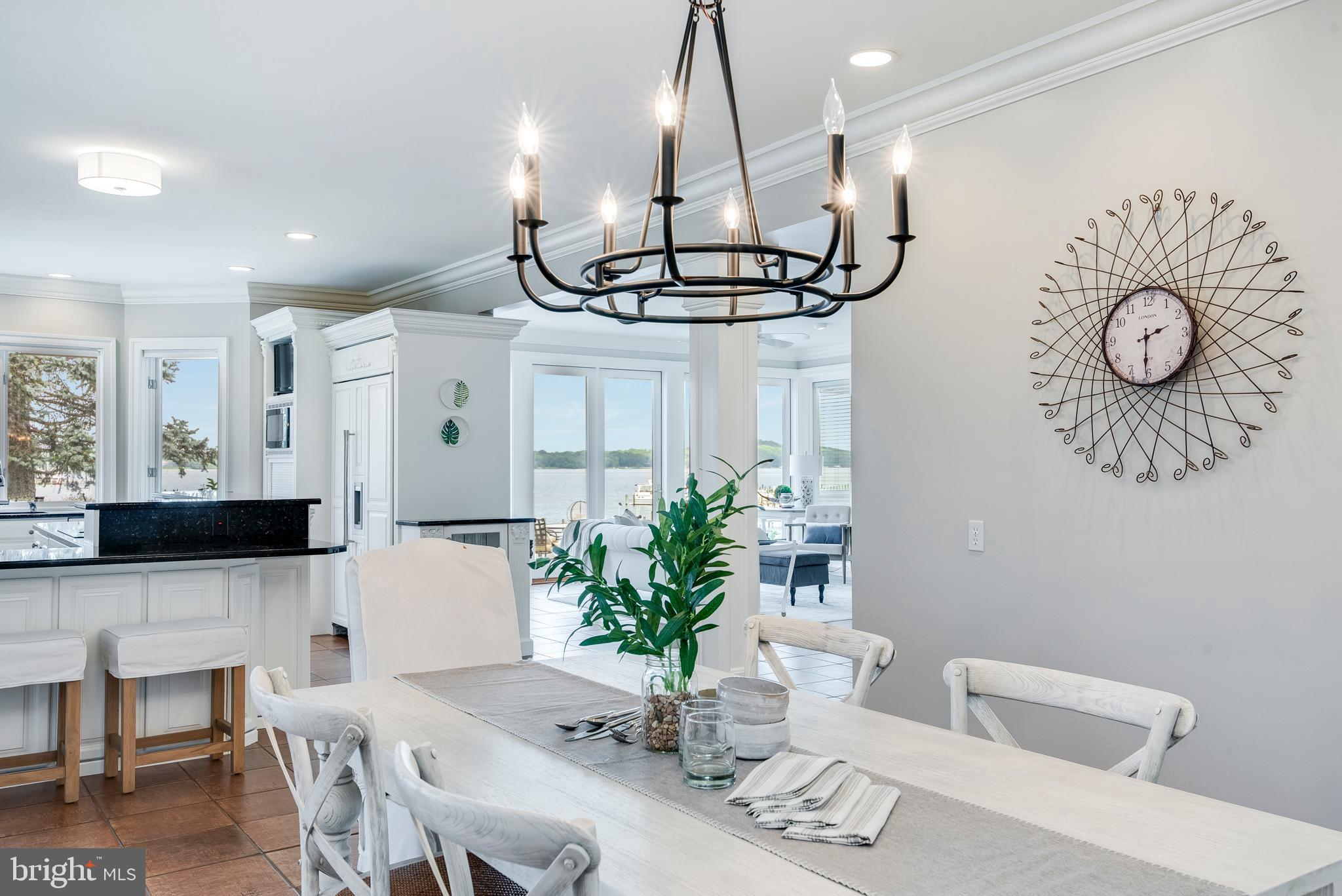 ULMSTEAD POINT - Residential