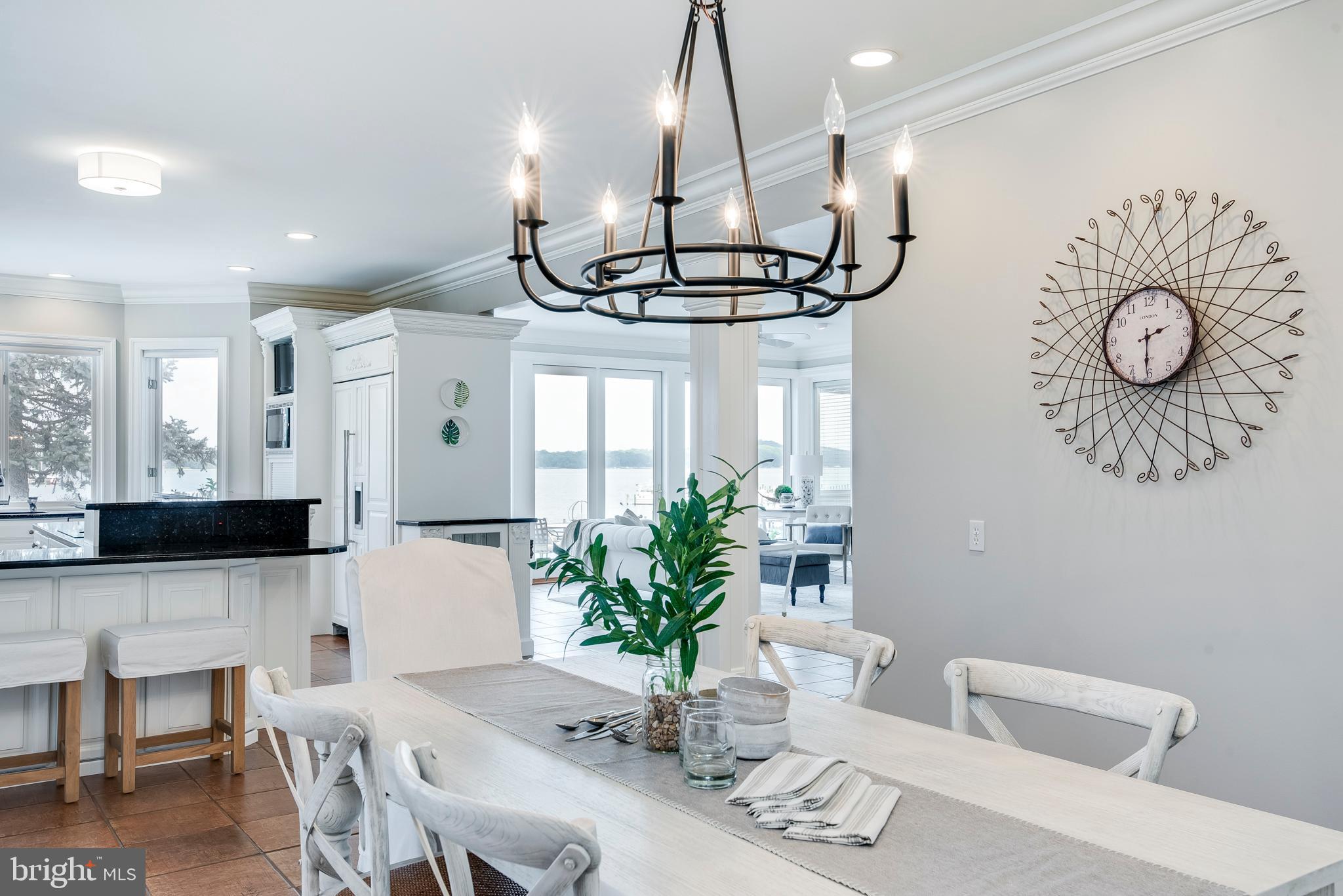 ULMSTEAD POINT - Residential