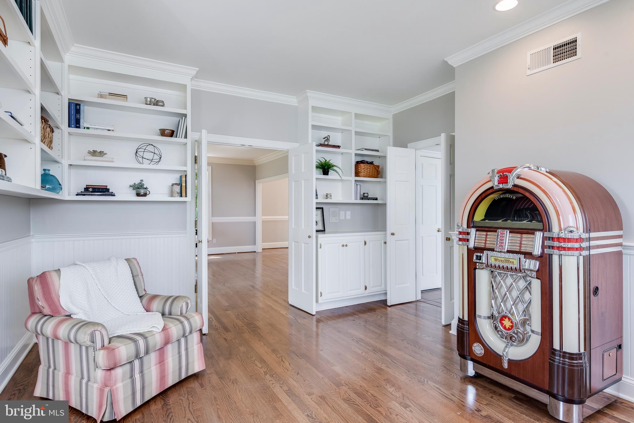 ULMSTEAD POINT - Residential