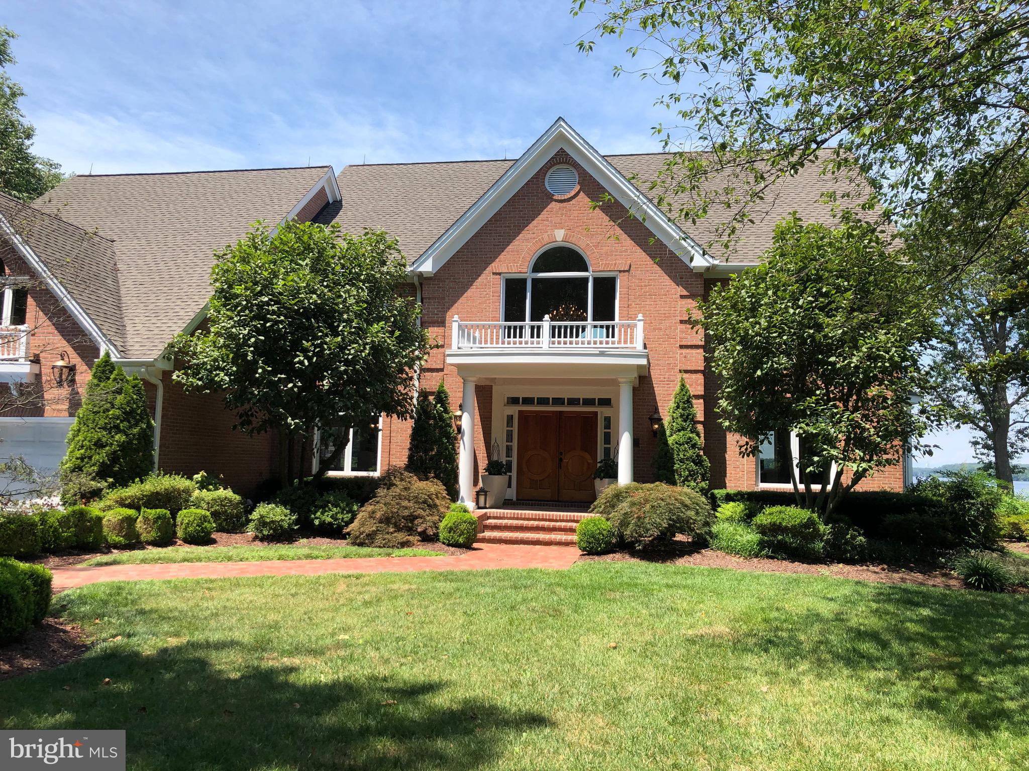 ULMSTEAD POINT - Residential