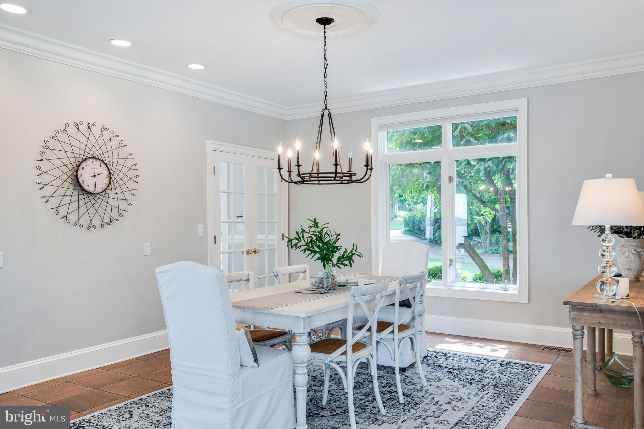 ULMSTEAD POINT - Residential