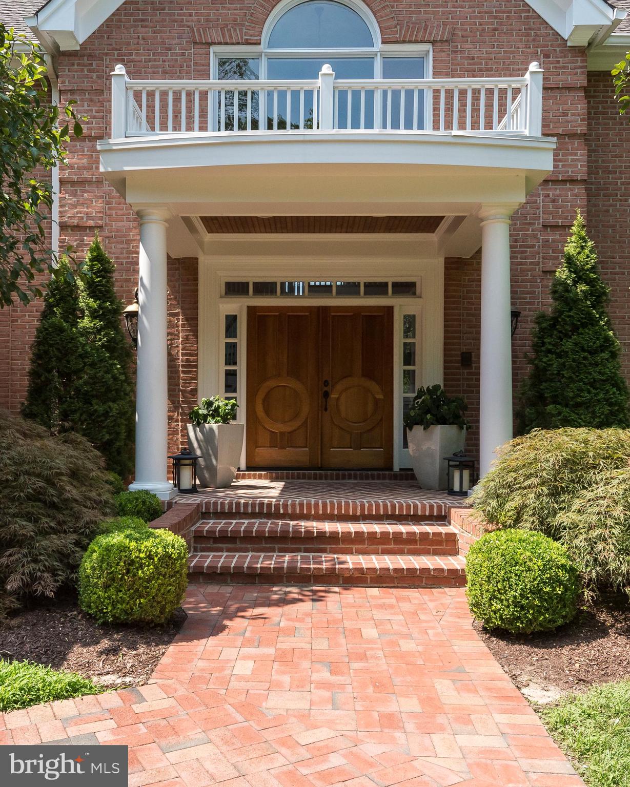 ULMSTEAD POINT - Residential