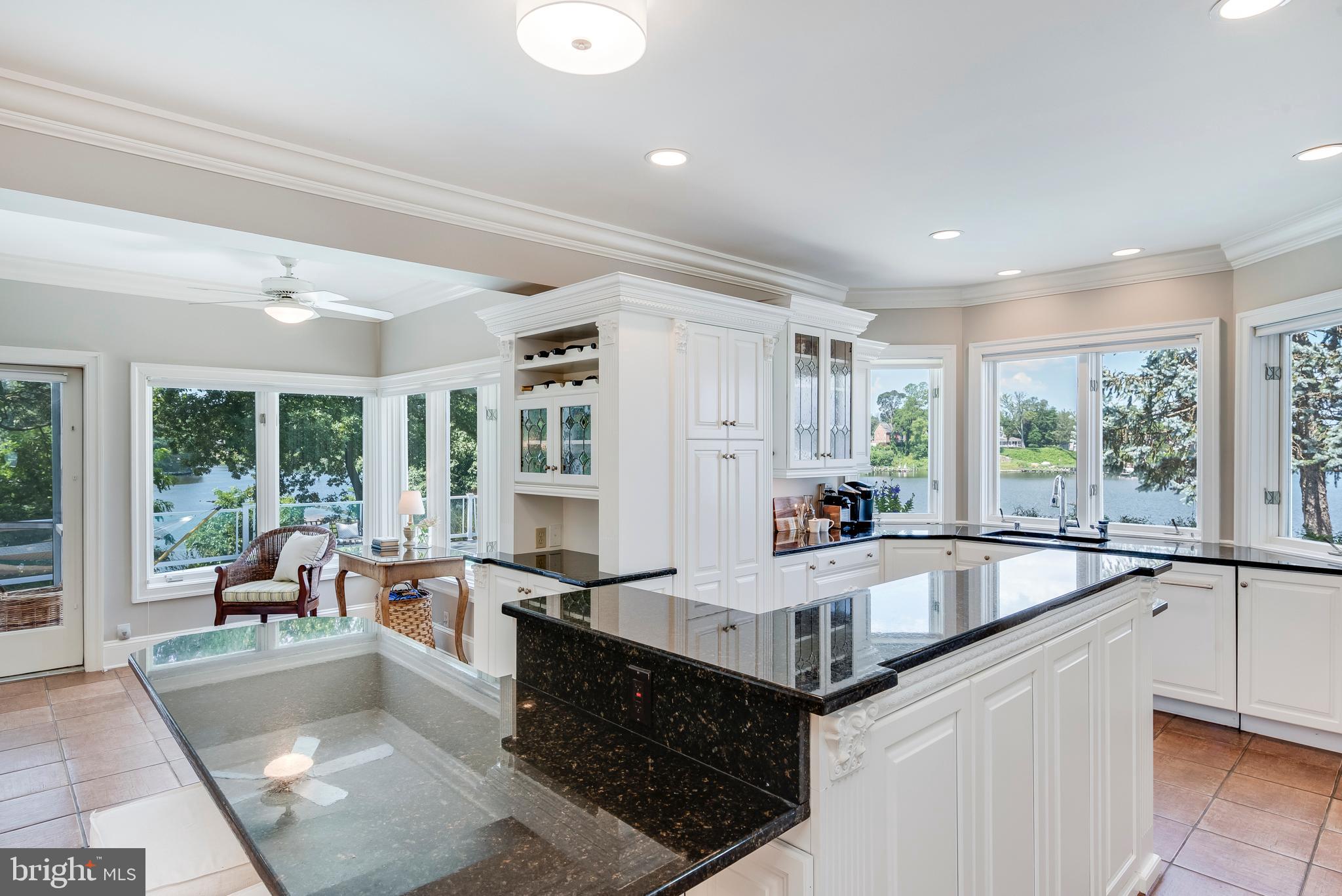 ULMSTEAD POINT - Residential