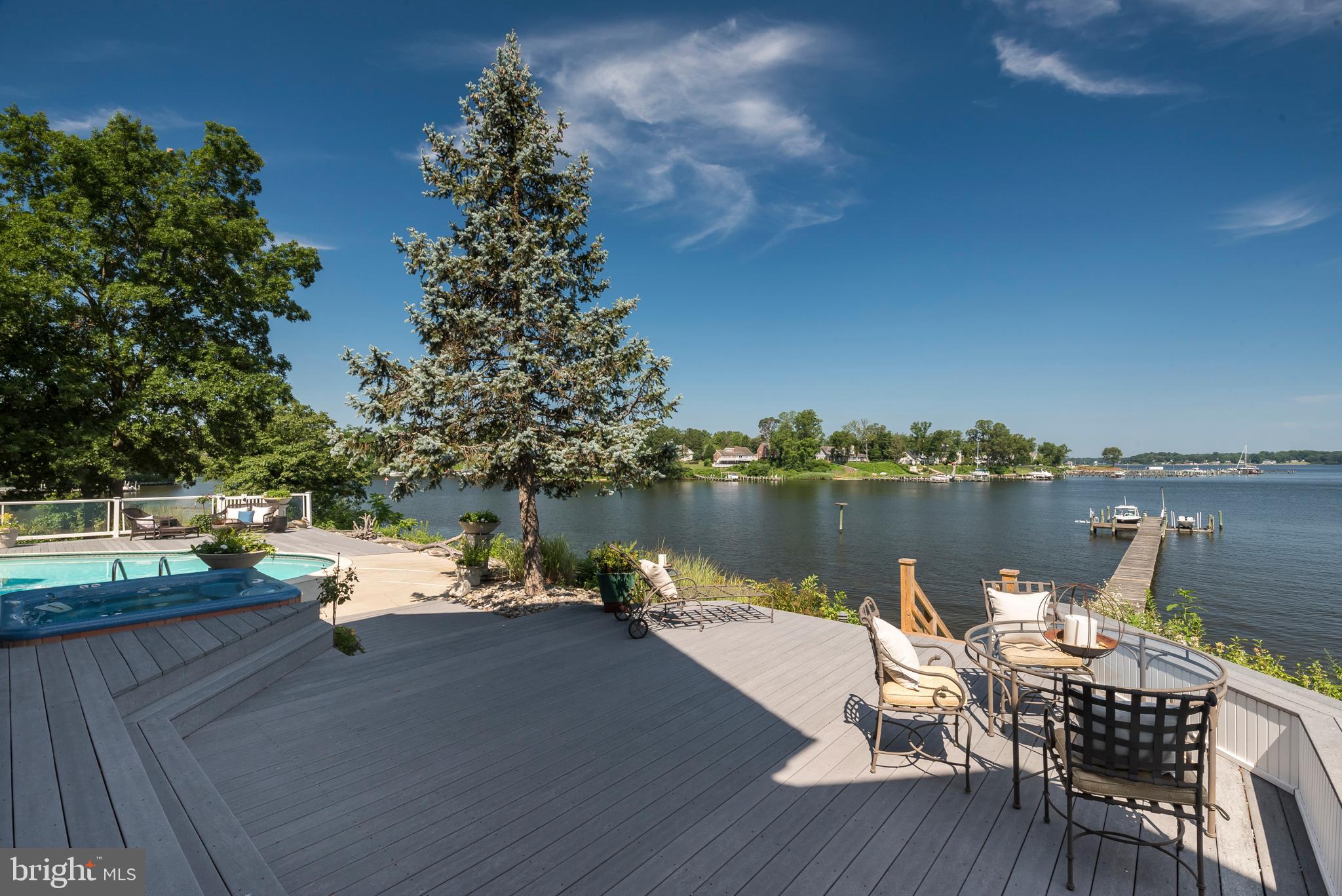 ULMSTEAD POINT - Residential