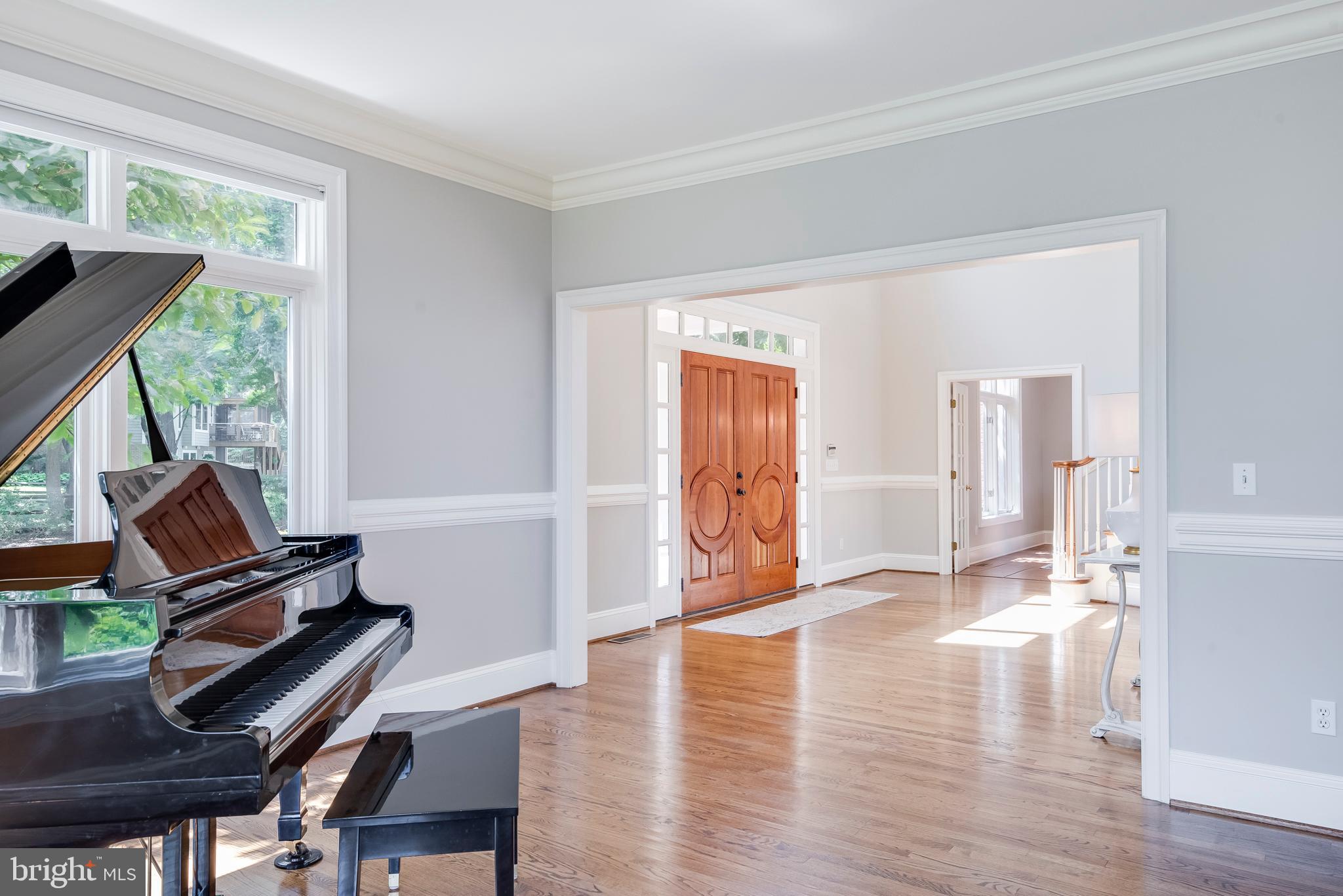 ULMSTEAD POINT - Residential