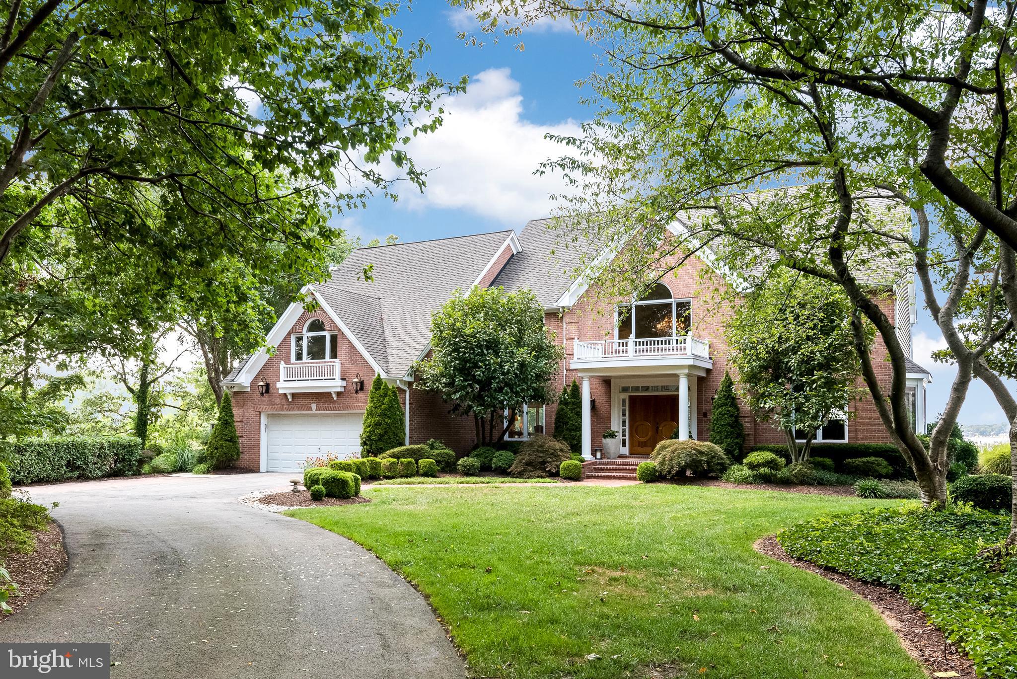 ULMSTEAD POINT - Residential